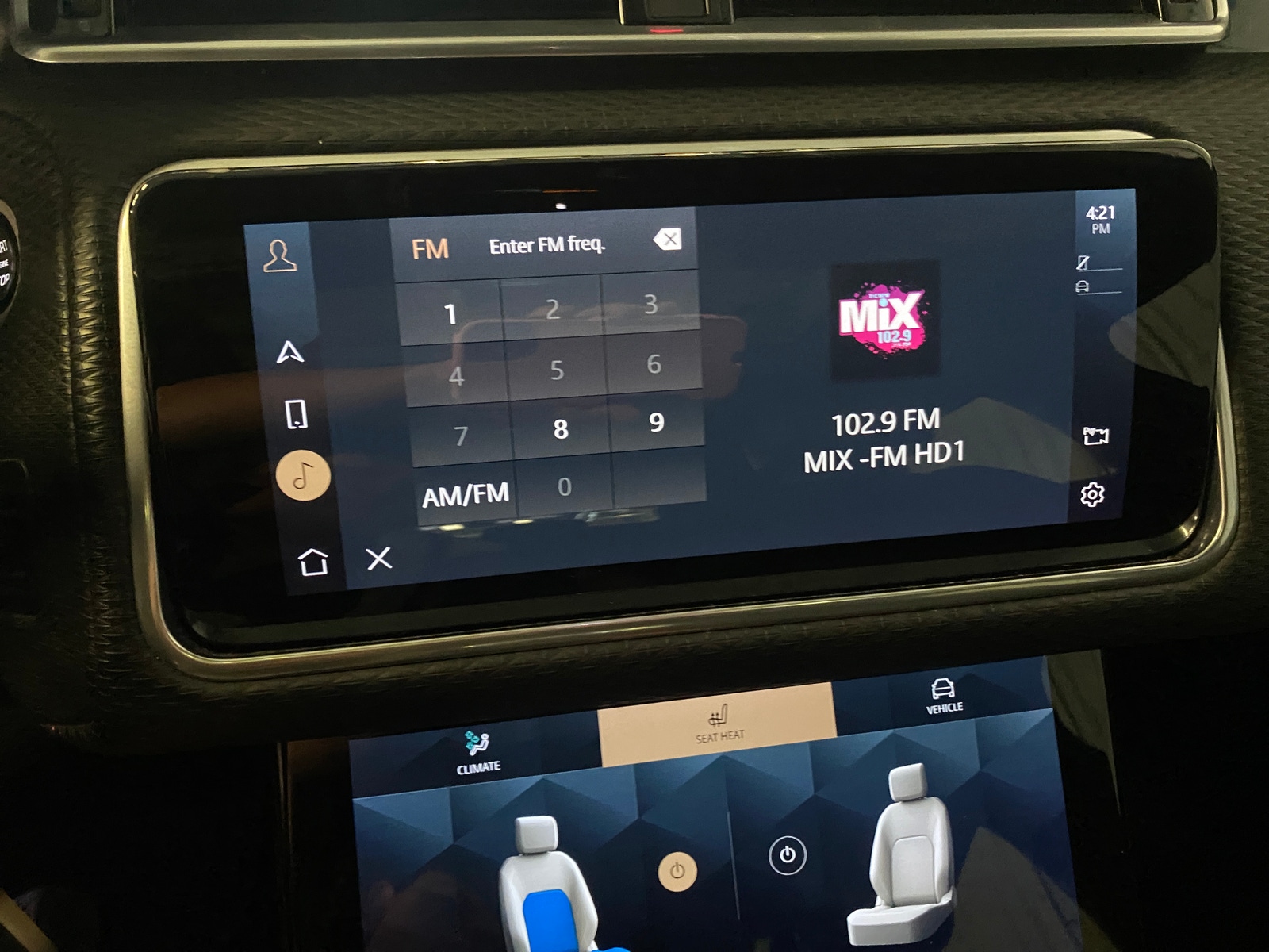 Thumbnail: 2021 Land Rover Range Rover Velar - 4