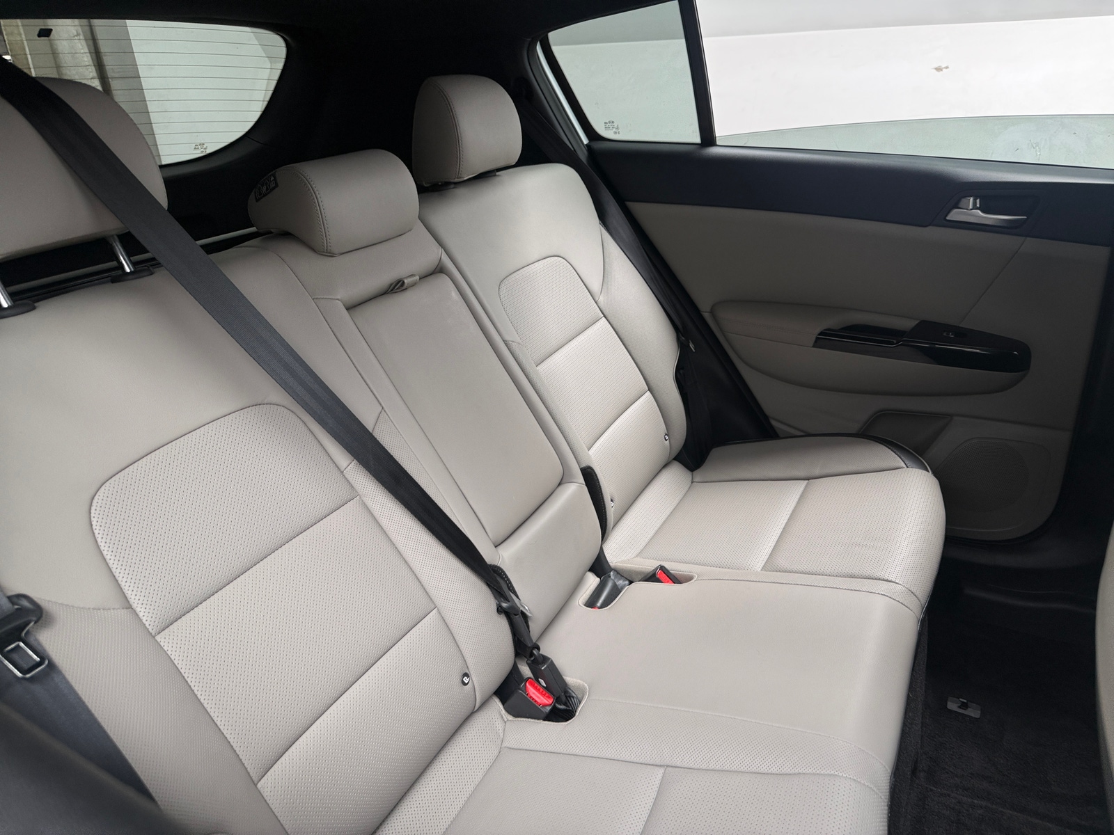 Thumbnail: 2021 Kia Sportage - 5