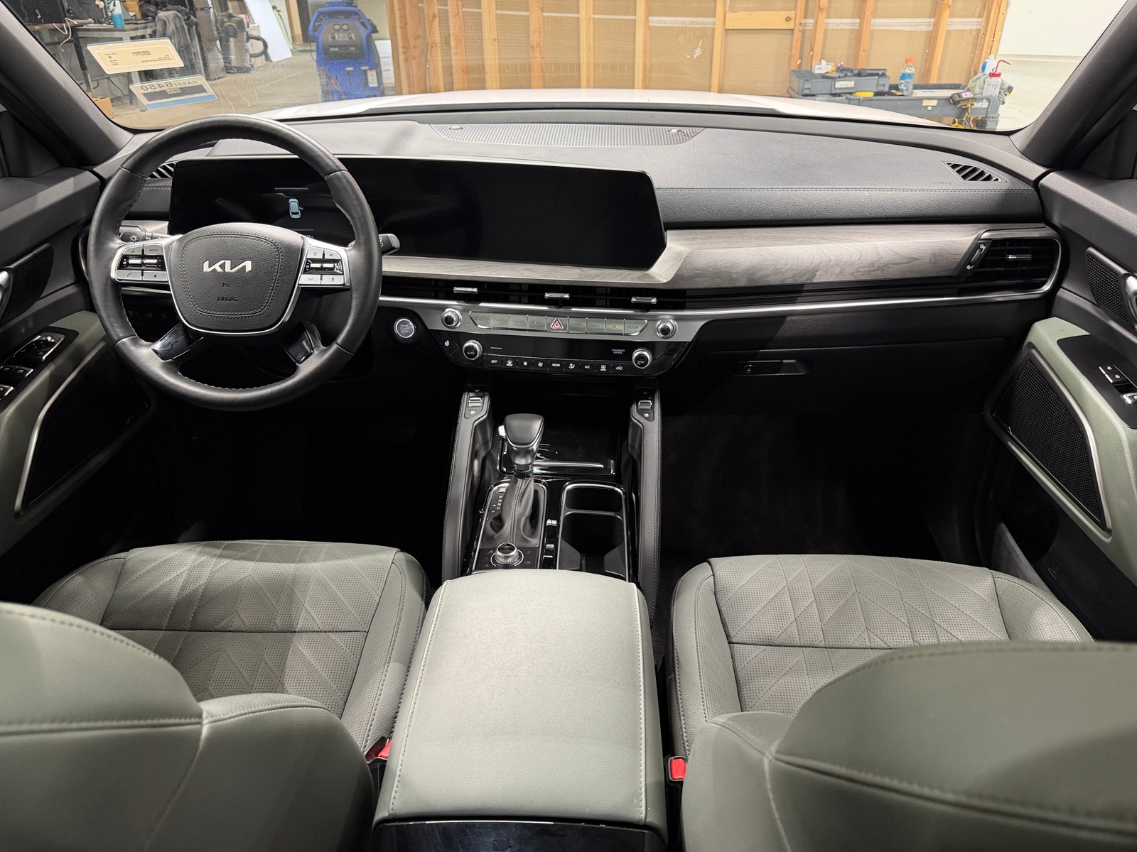 Thumbnail: 2024 Kia Telluride - 2