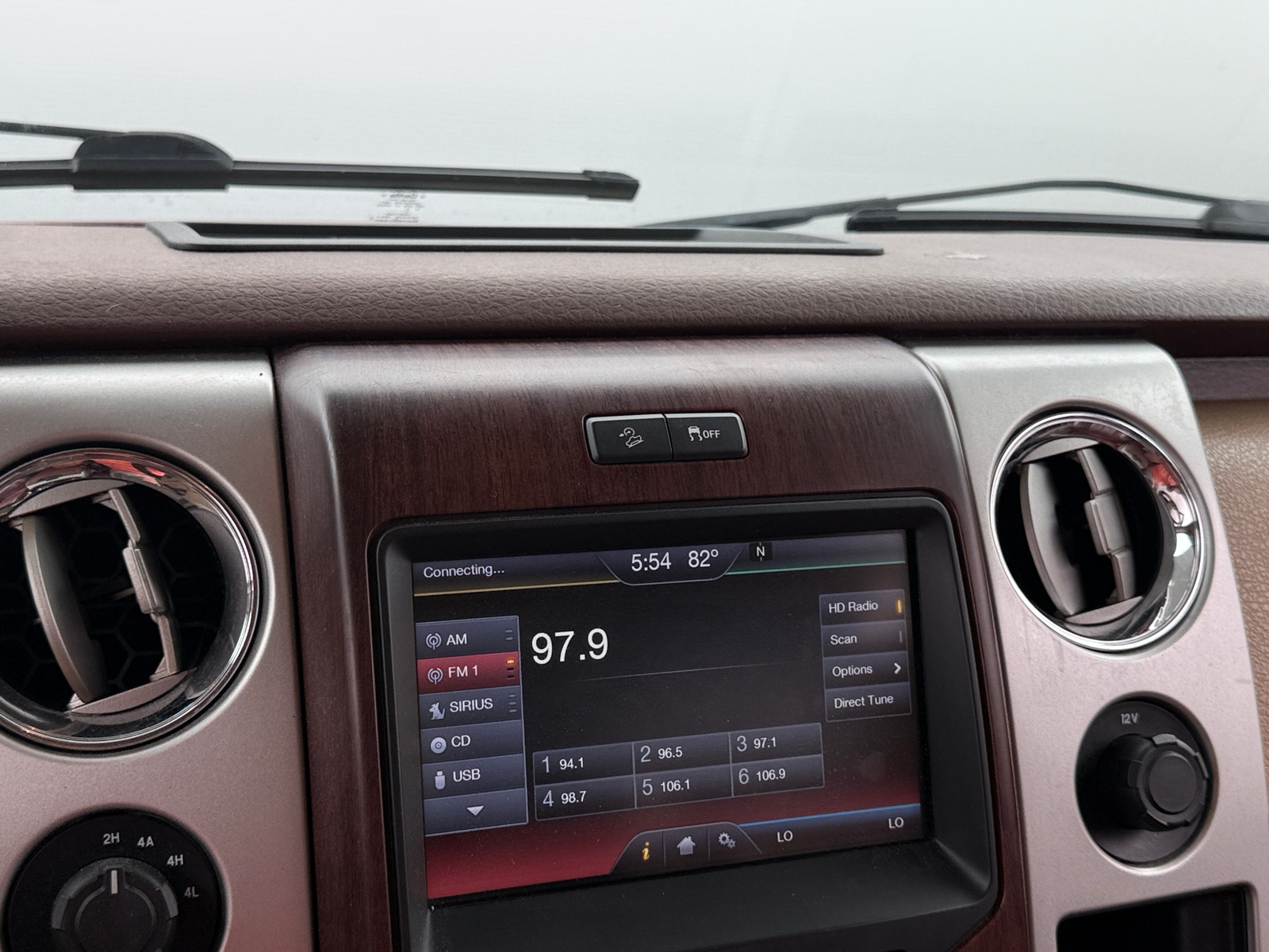 Thumbnail: 2014 Ford Econoline - 3