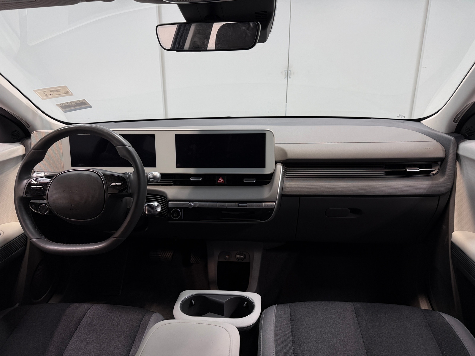 Thumbnail: 2024 Hyundai Ioniq 5 - 3