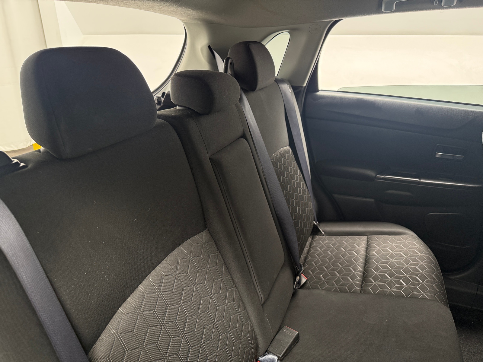 Thumbnail: 2021 Mitsubishi Outlander Sport - 6