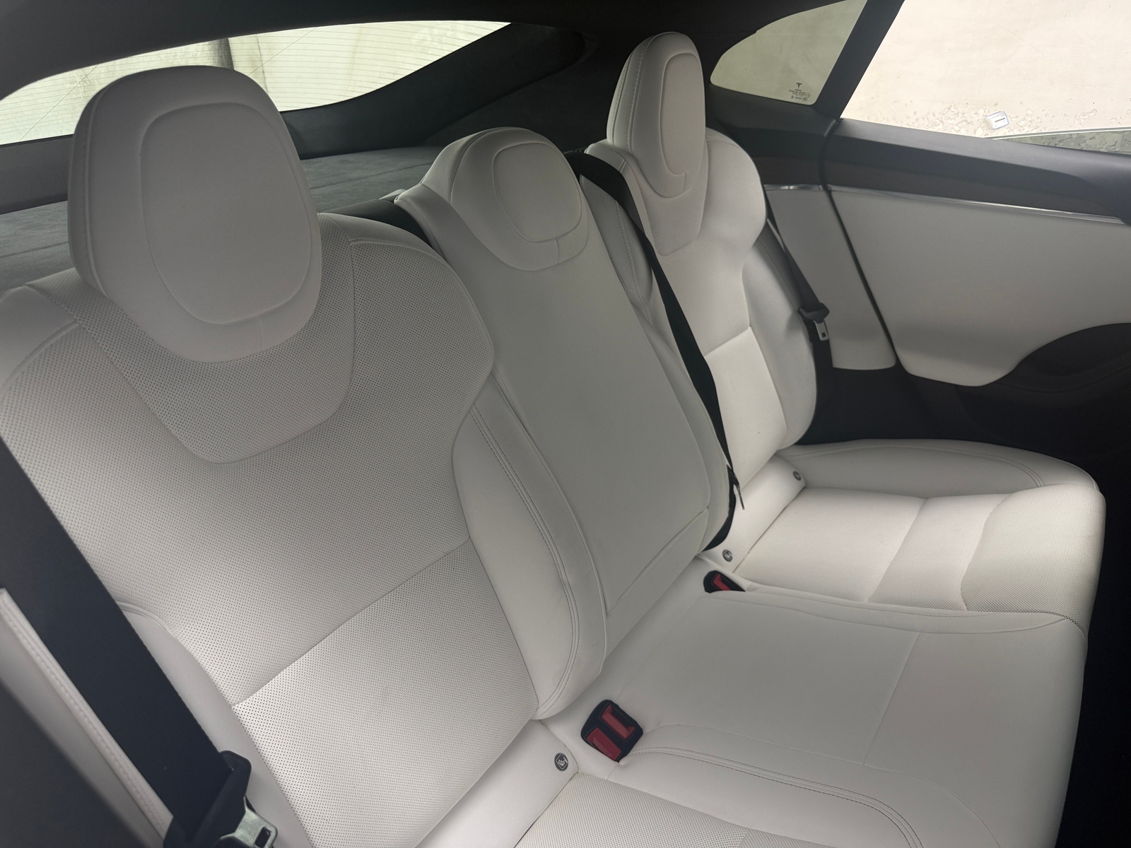 Thumbnail: 2022 Tesla Model S - 5
