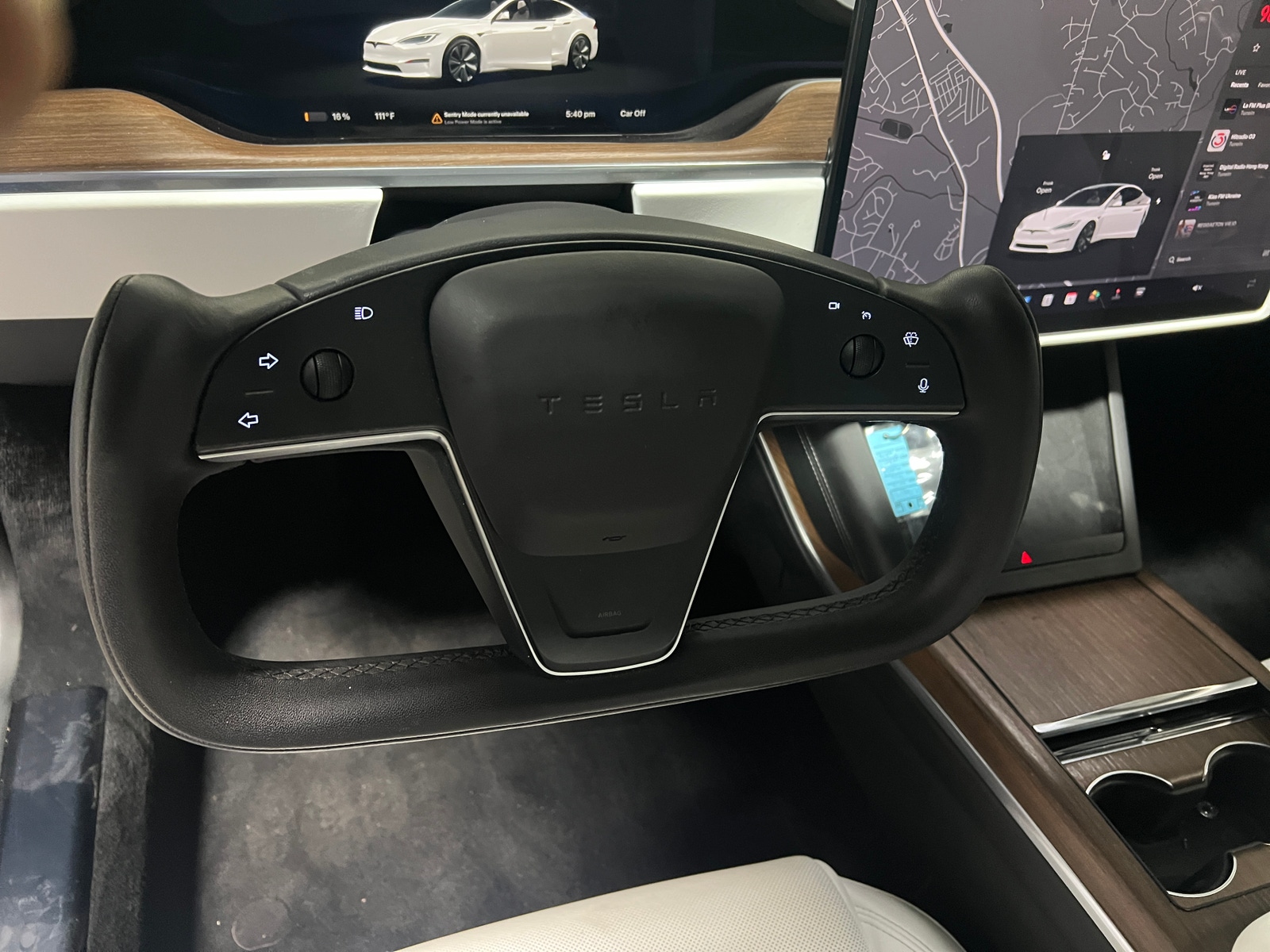 Thumbnail: 2022 Tesla Model S - 4