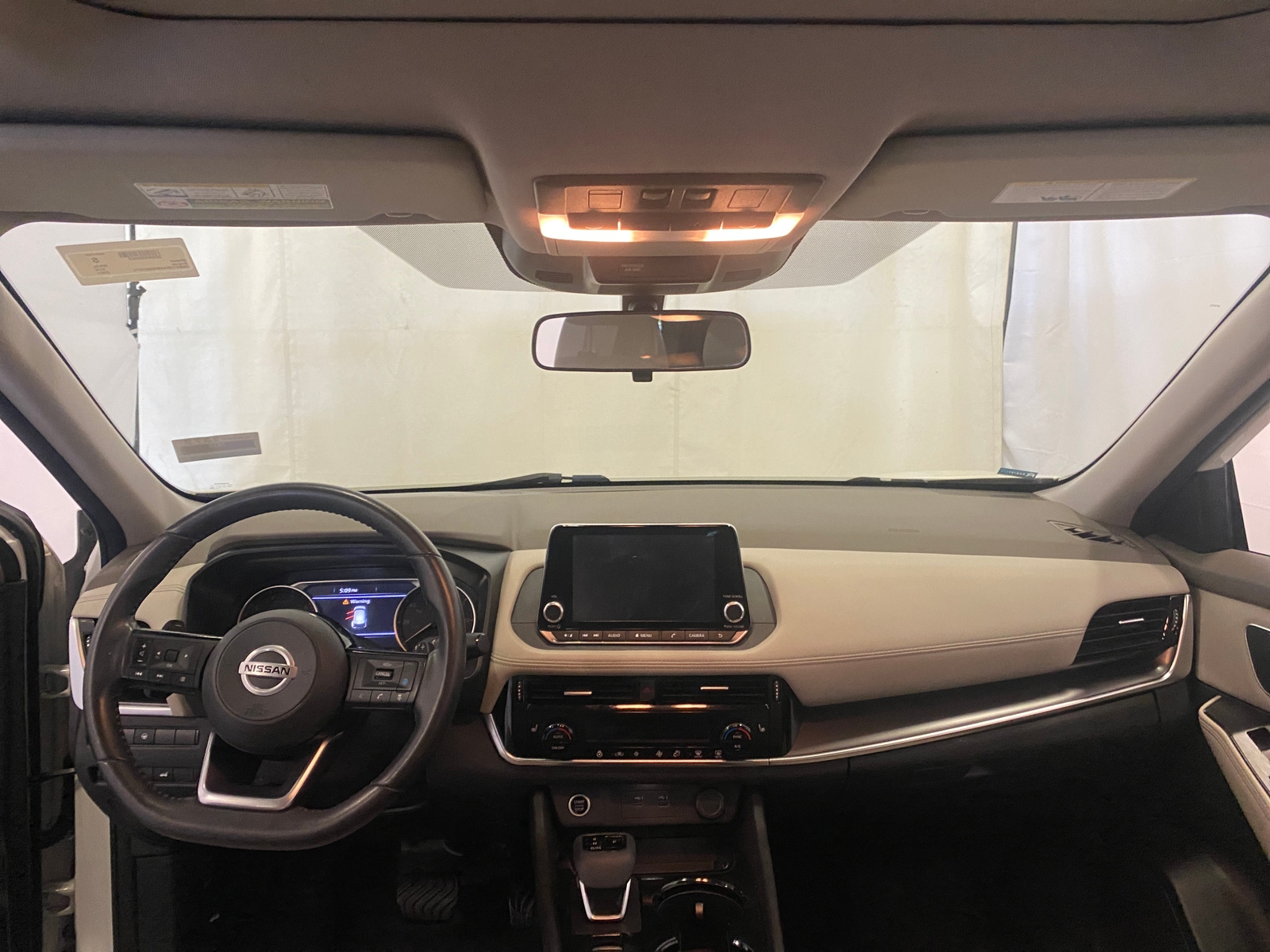 Thumbnail: 2021 Nissan Rogue - 2