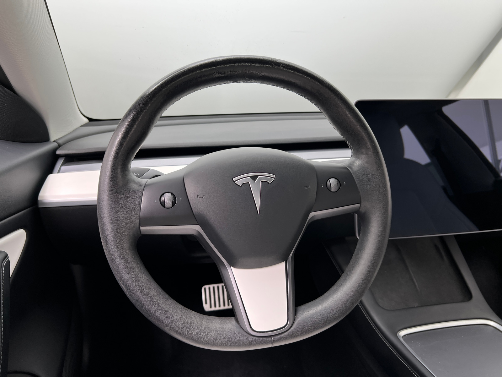 Thumbnail: 2021 Tesla Model 3 - 4