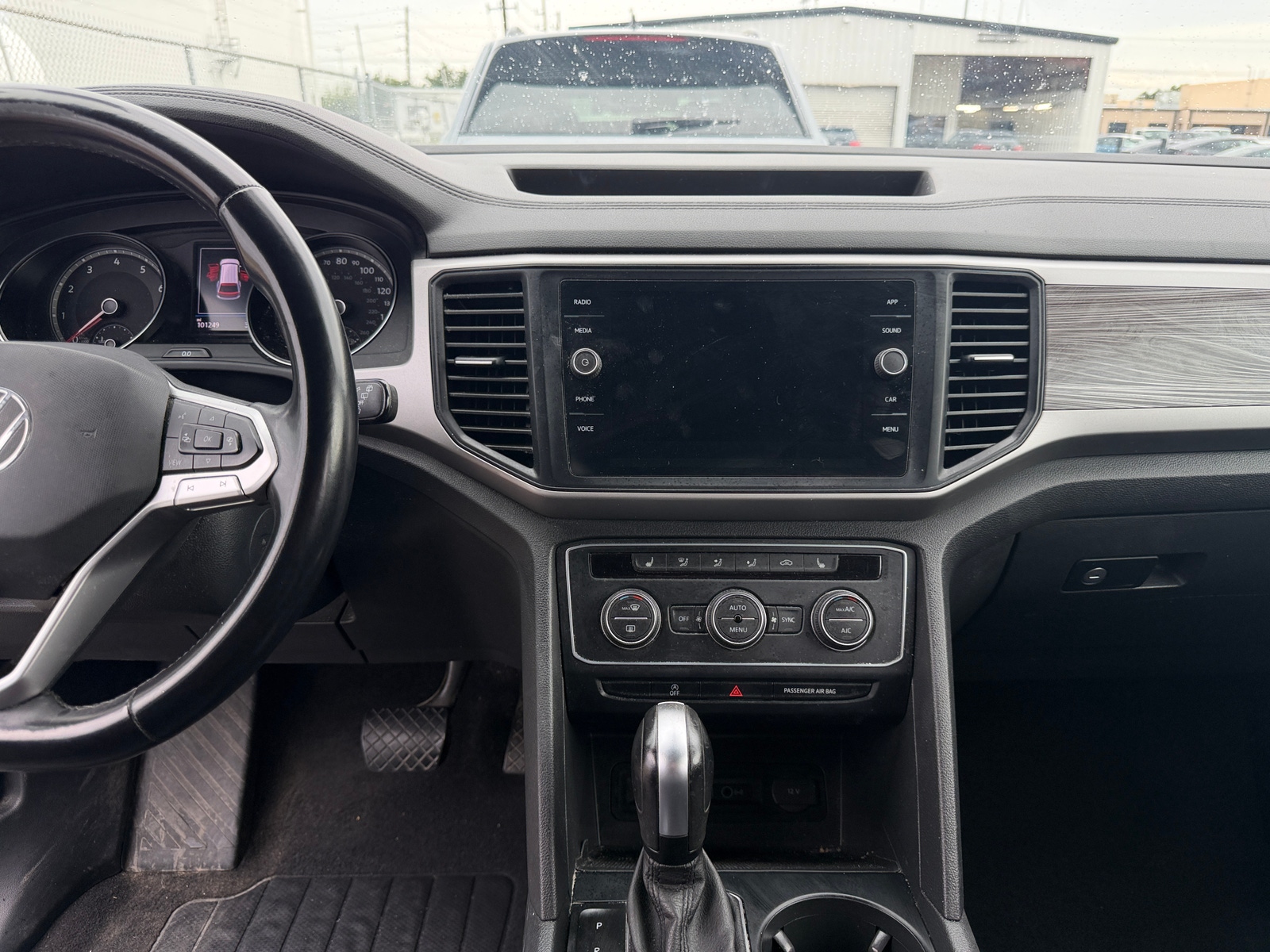 Thumbnail: 2020 Volkswagen Atlas - 3