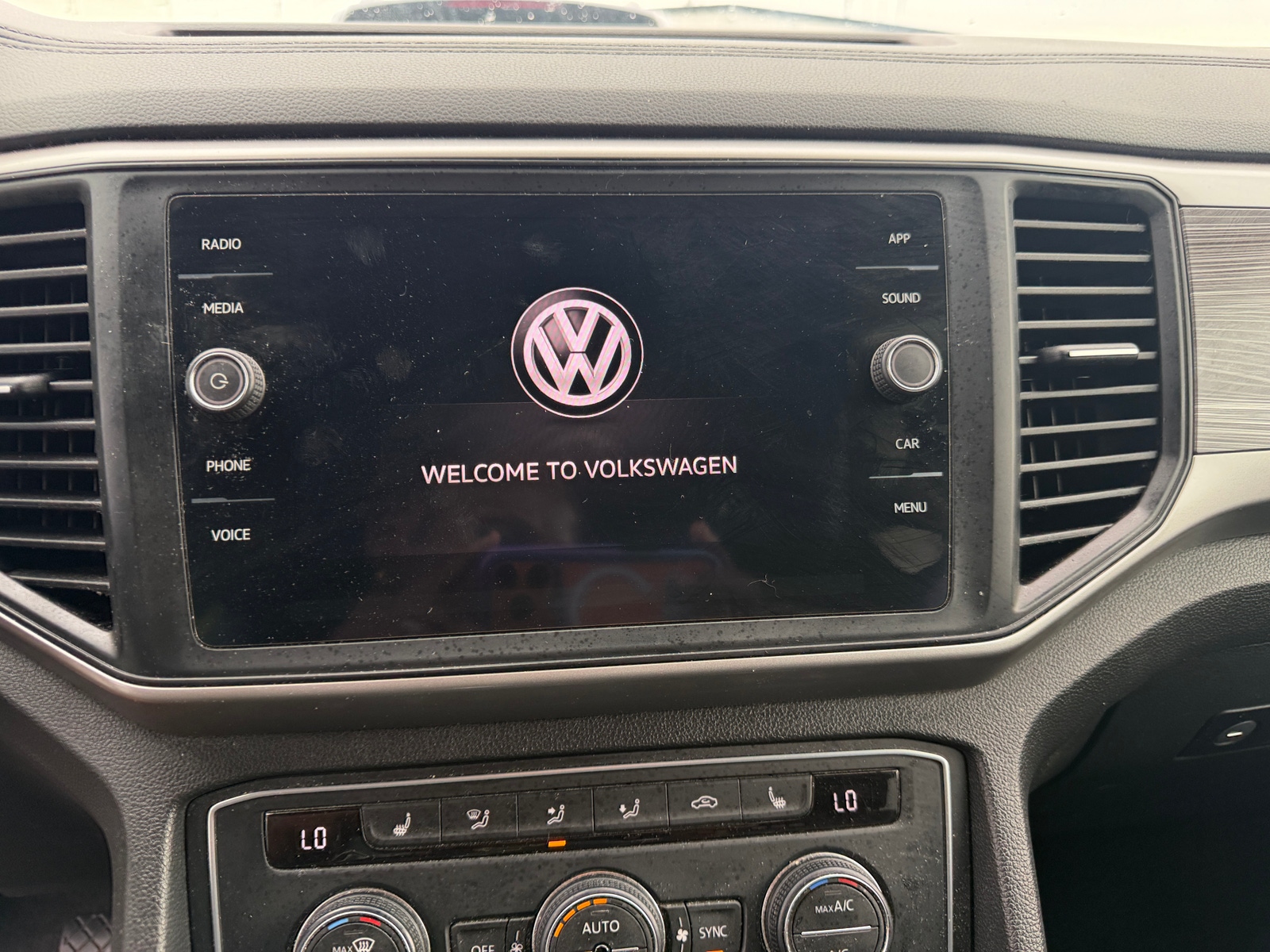 Thumbnail: 2020 Volkswagen Atlas - 4