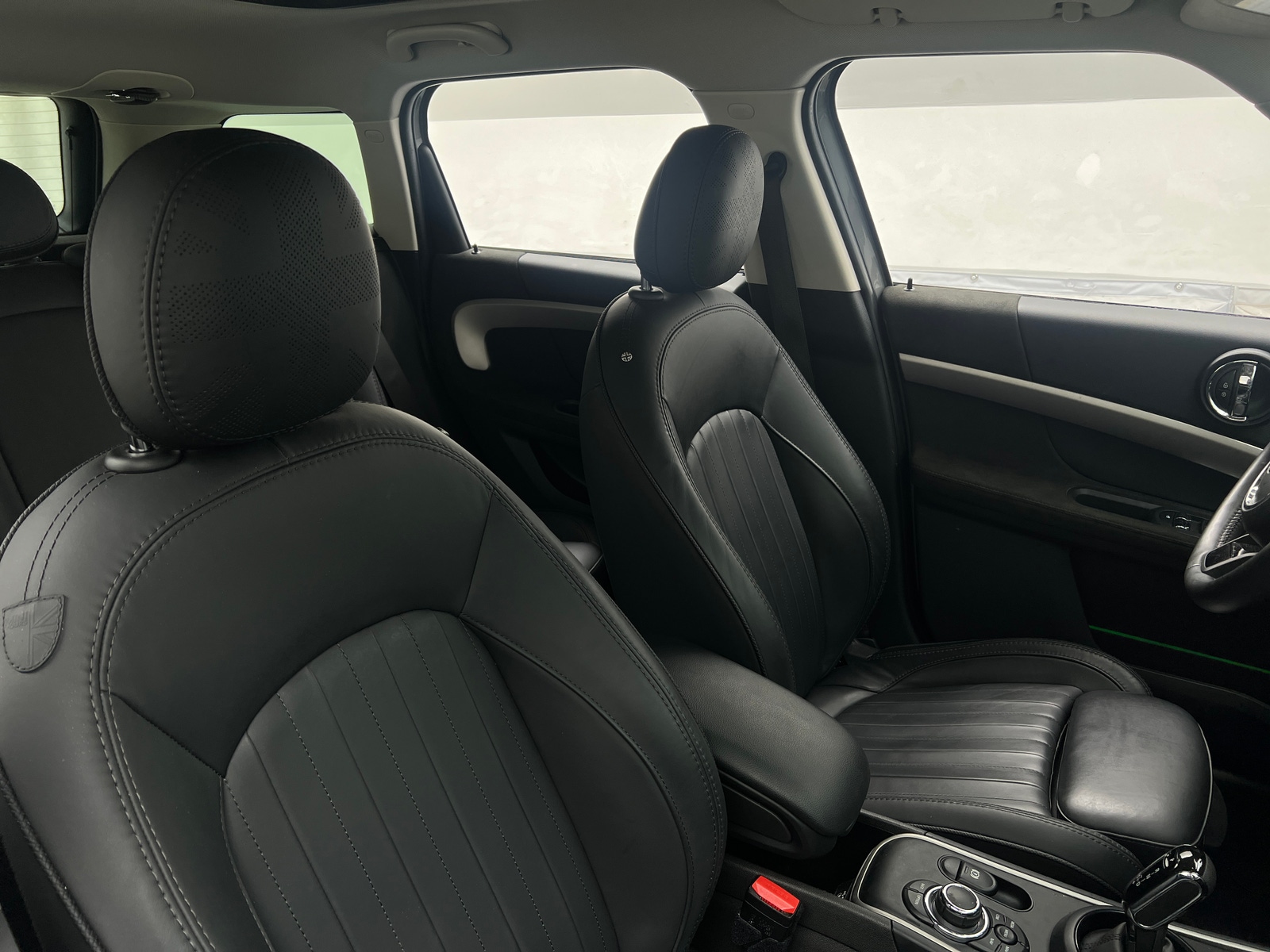 Thumbnail: 2022 MINI Cooper Countryman - 2