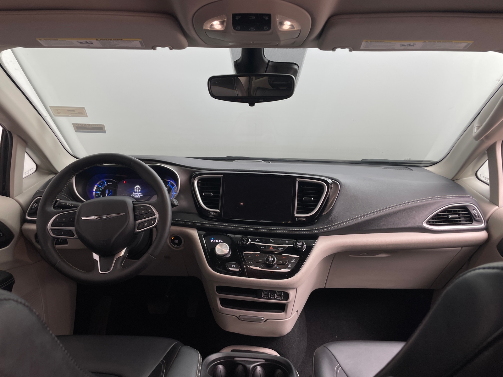 Thumbnail: 2024 Chrysler Pacifica - 2