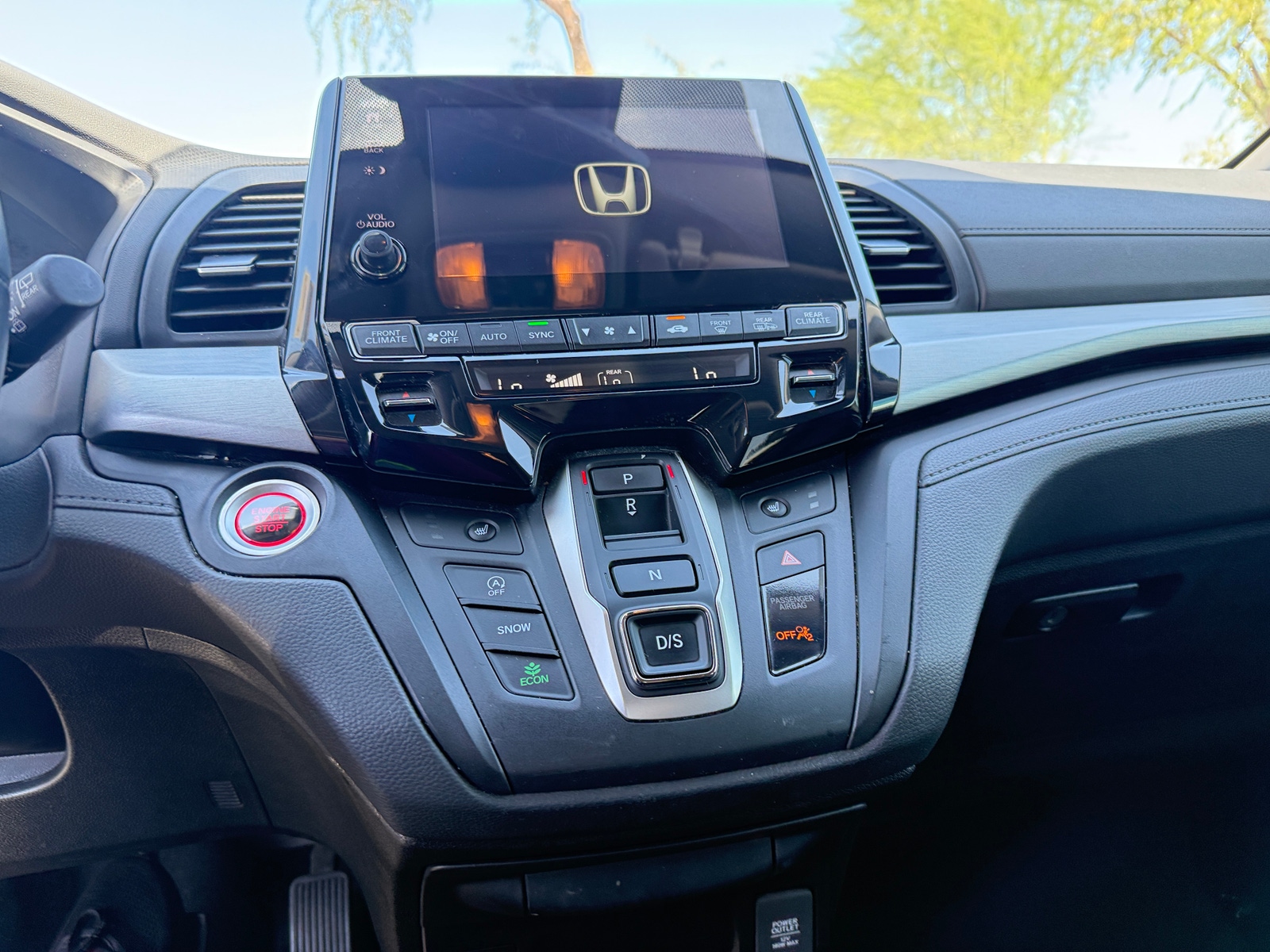 Thumbnail: 2024 Honda Odyssey - 3