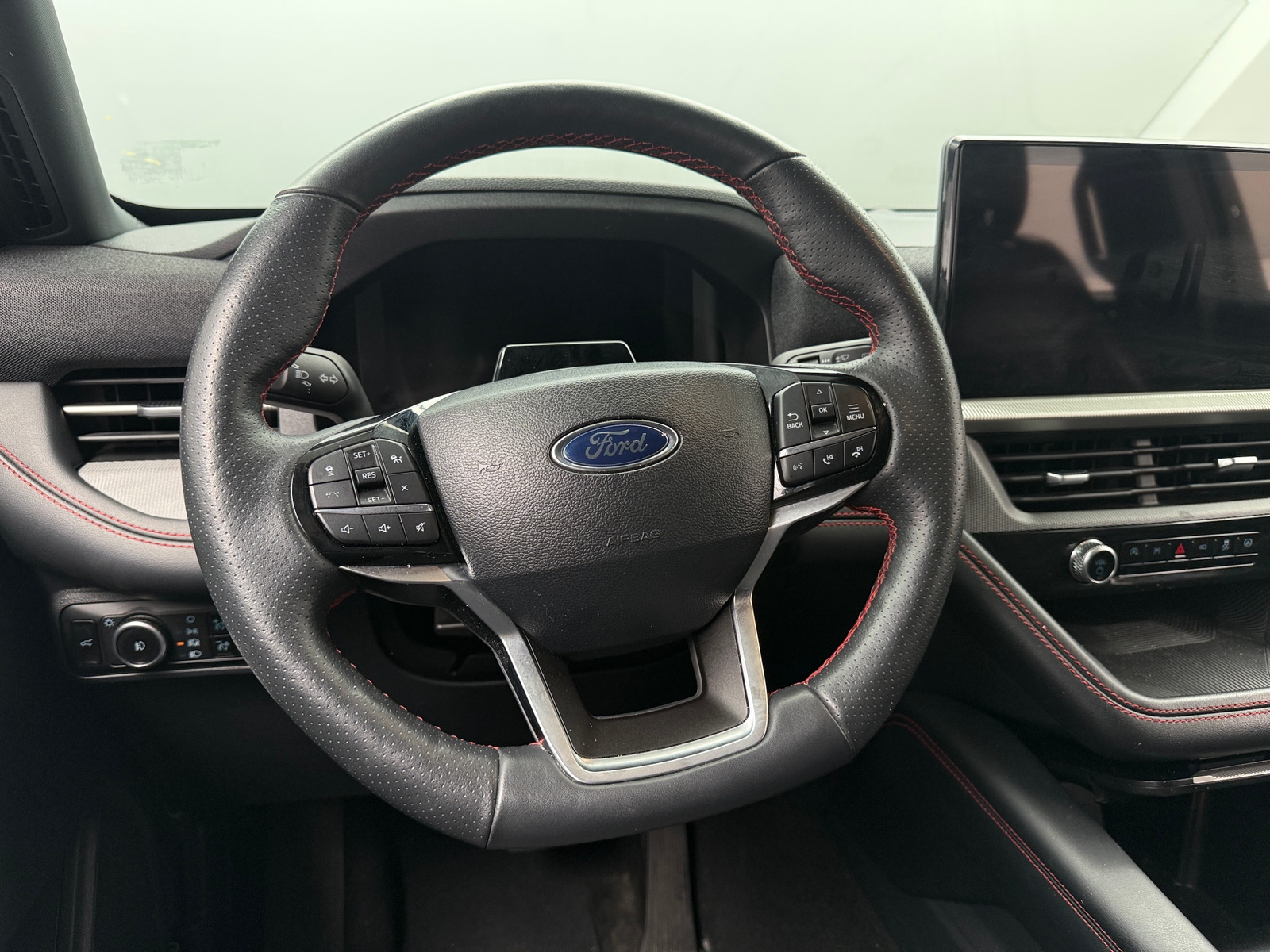 Thumbnail: 2025 Ford Explorer - 4