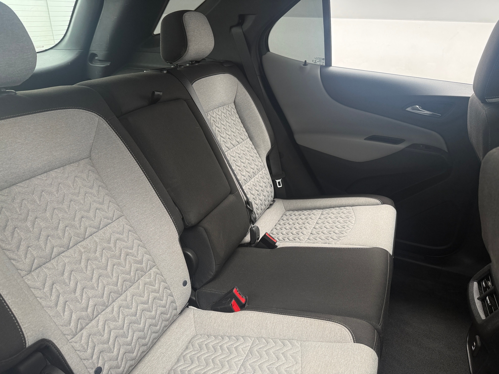 Thumbnail: 2023 Chevrolet Equinox - 6