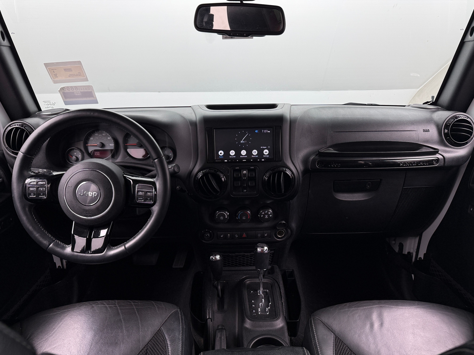 Thumbnail: 2017 Jeep Wrangler - 3