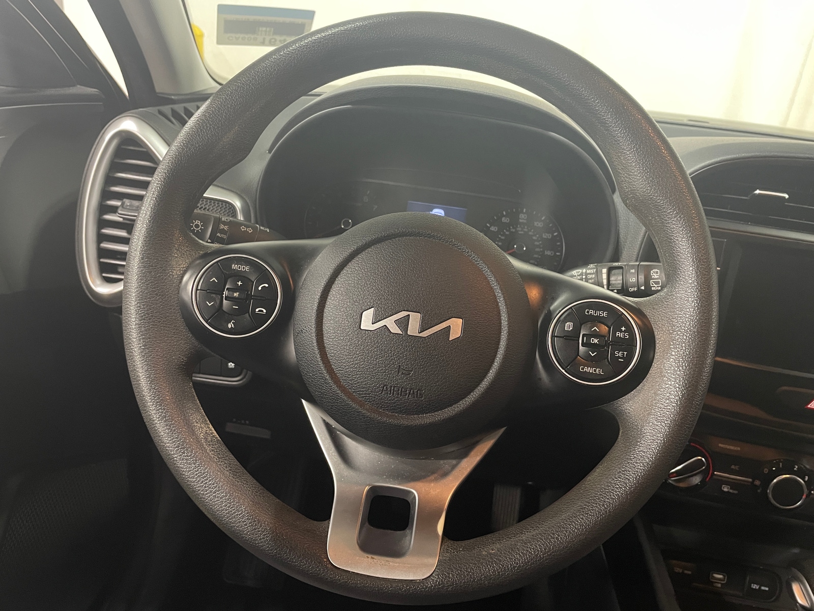 Thumbnail: 2022 Kia Soul - 5