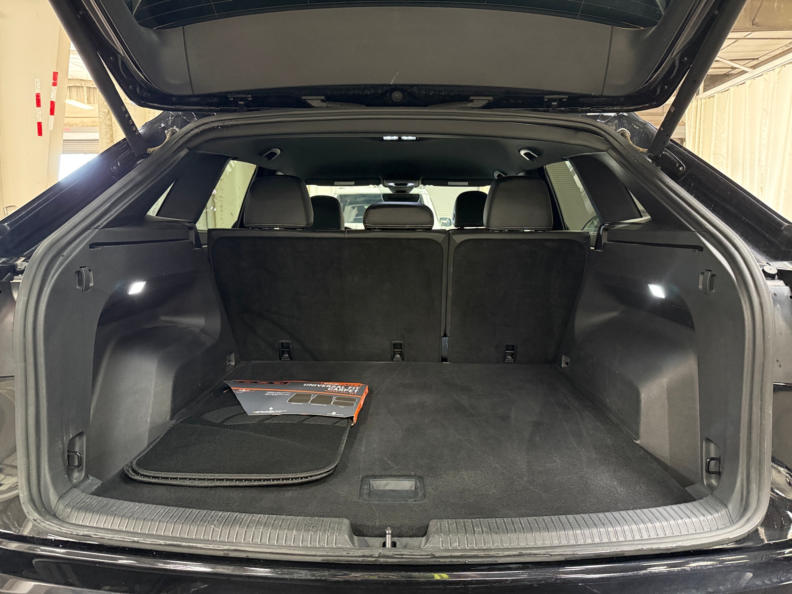 Thumbnail: 2026 Volkswagen Atlas - 6