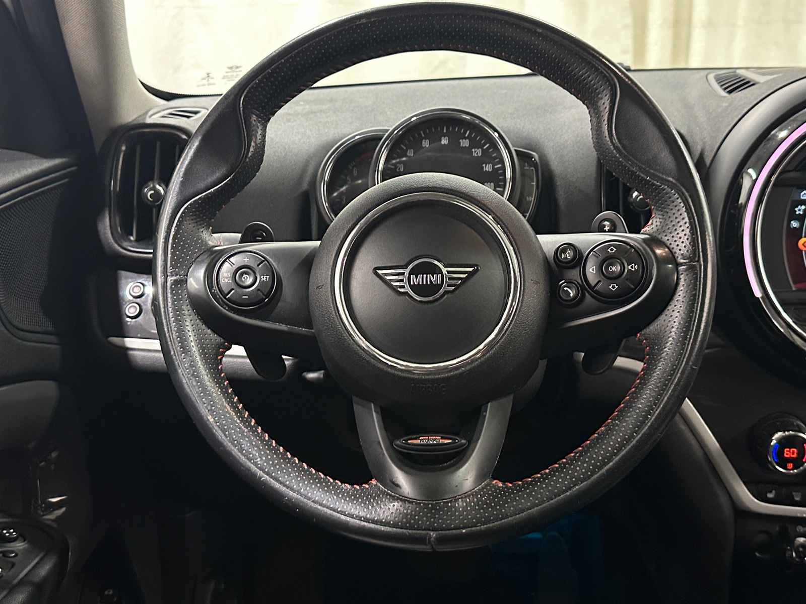 Thumbnail: 2020 MINI Cooper Countryman - 4