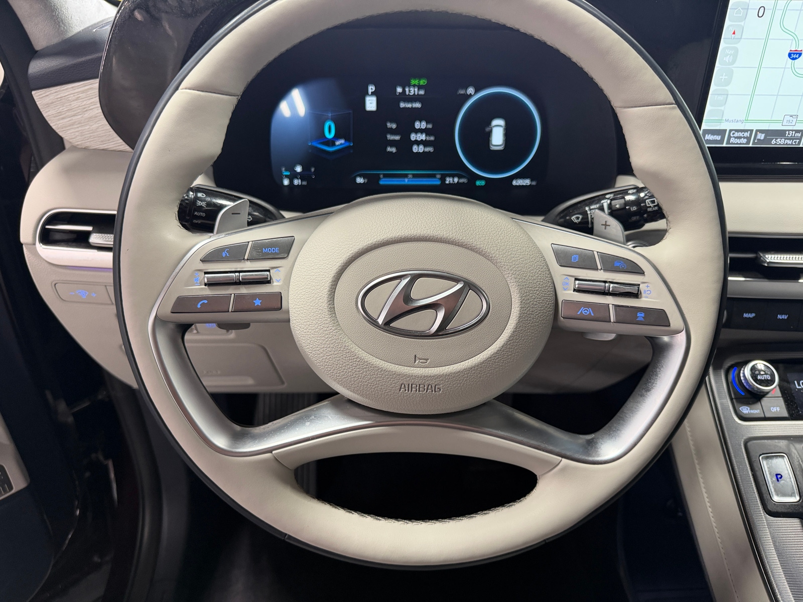 Thumbnail: 2023 Hyundai Palisade - 4