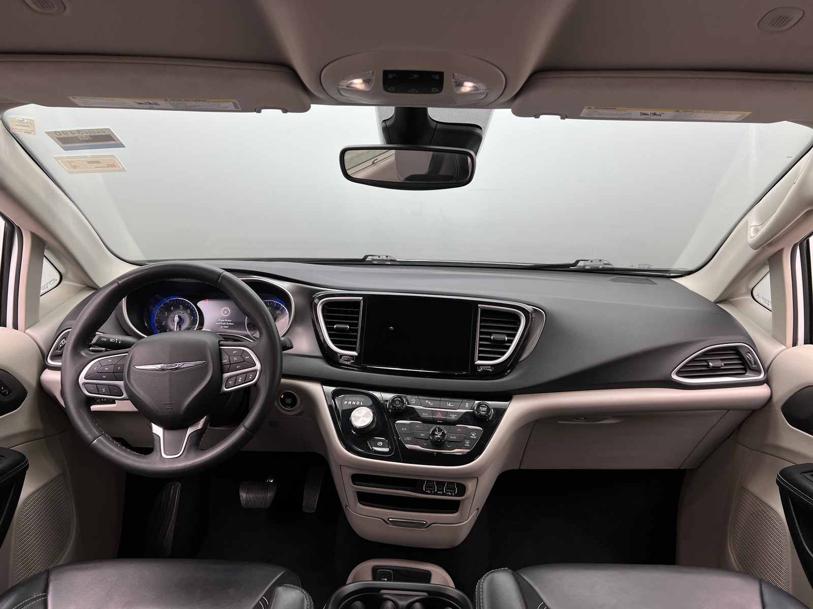 Thumbnail: 2023 Chrysler Pacifica - 2