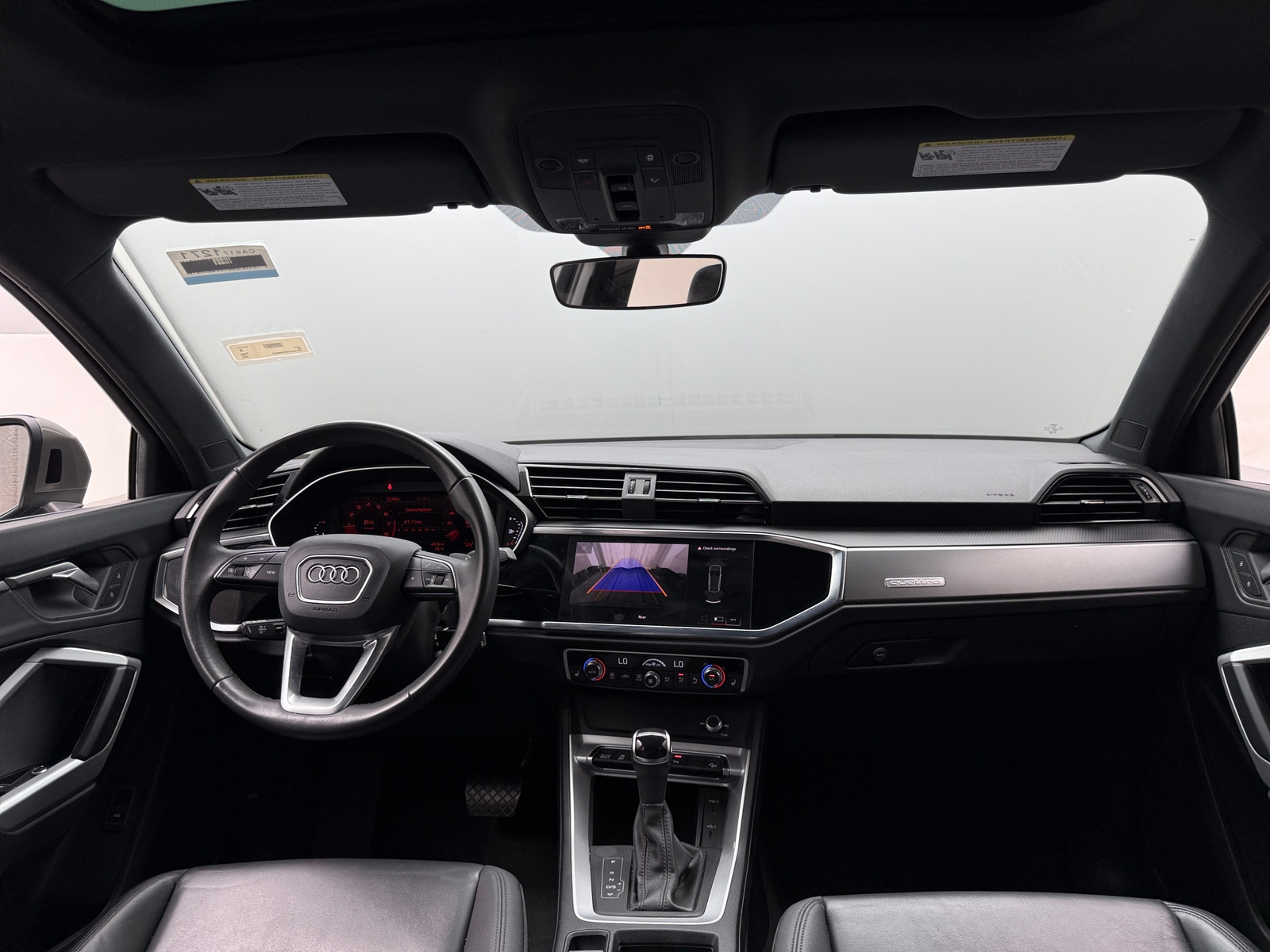 Thumbnail: 2025 Audi Q3 - 3