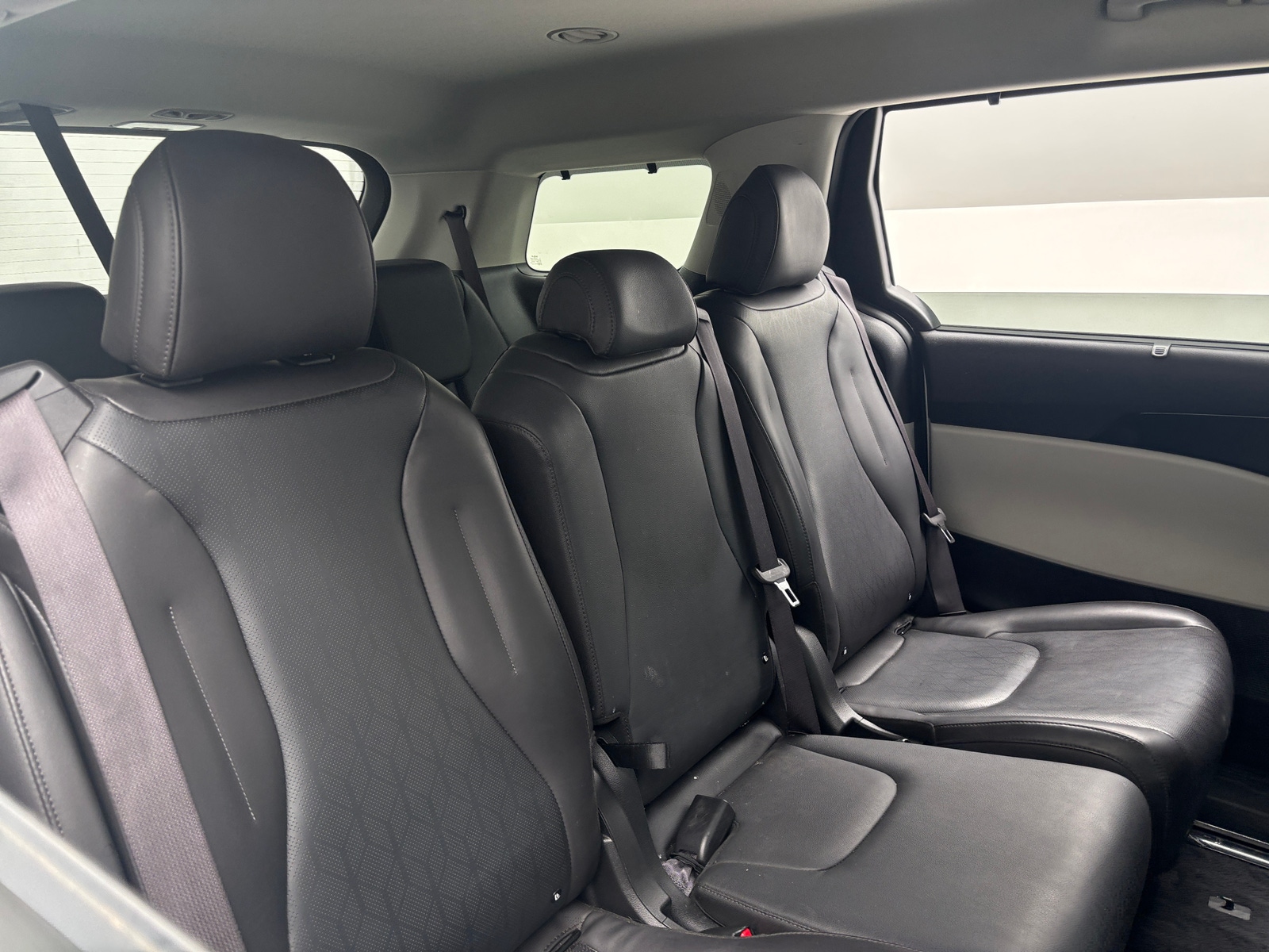 Thumbnail: 2024 Kia Carnival - 5