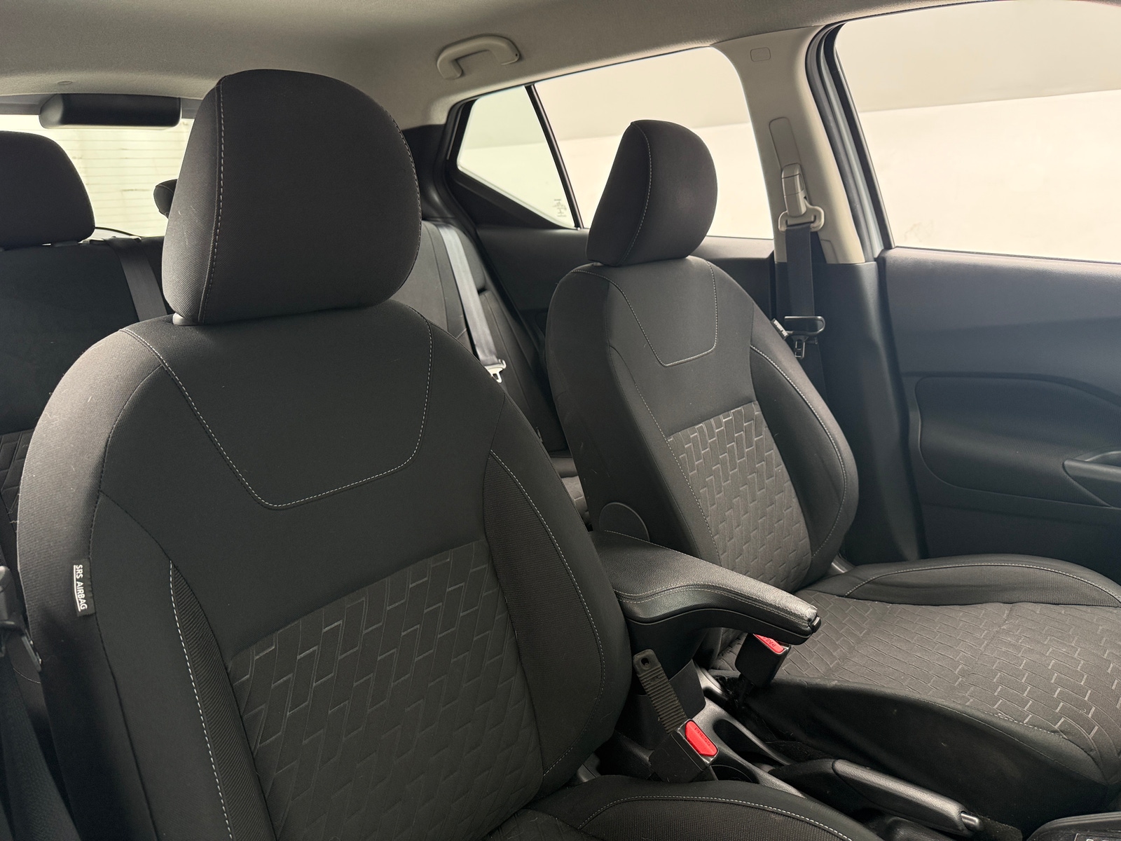 Thumbnail: 2022 Nissan Kicks - 2
