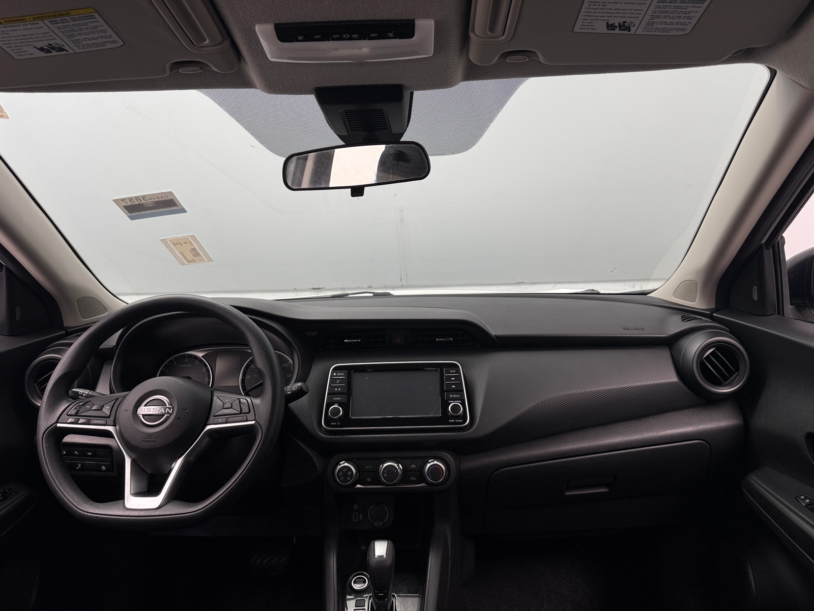 Thumbnail: 2022 Nissan Kicks - 3