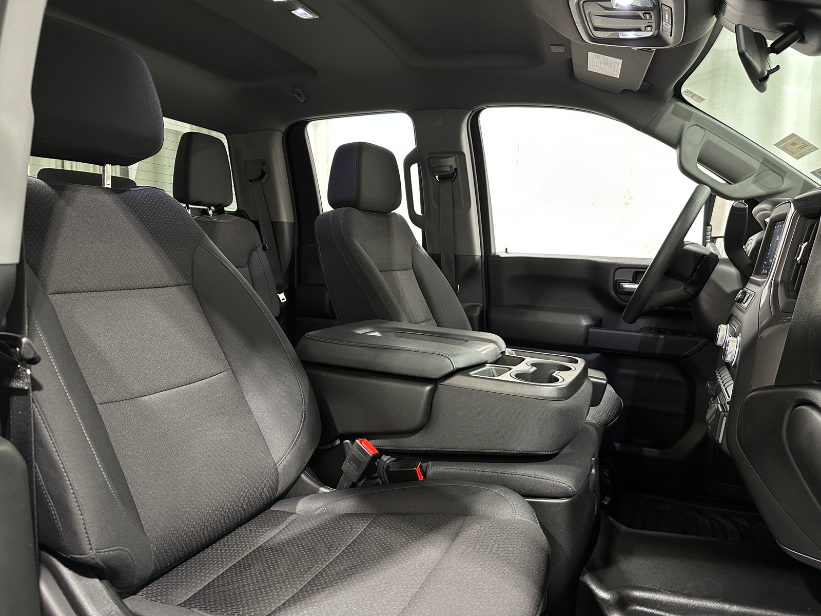 Thumbnail: 2024 GMC Sierra 3500 - 2