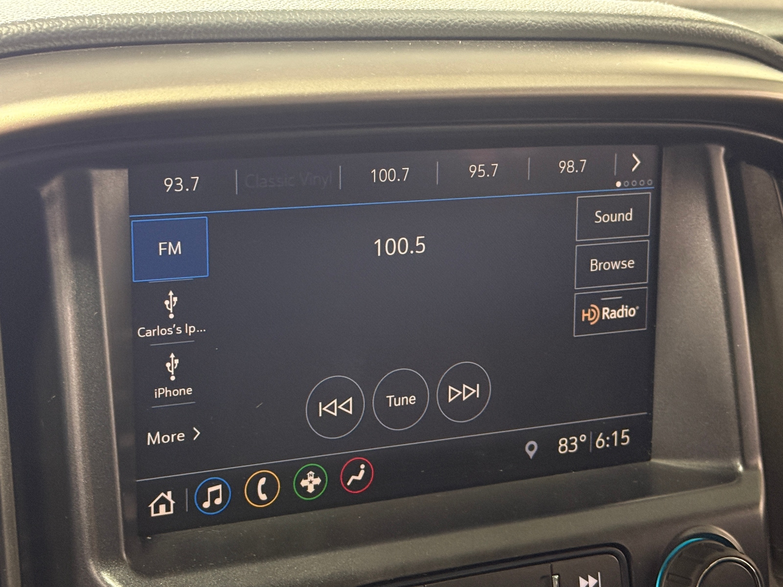 Thumbnail: 2021 Chevrolet Colorado - 3