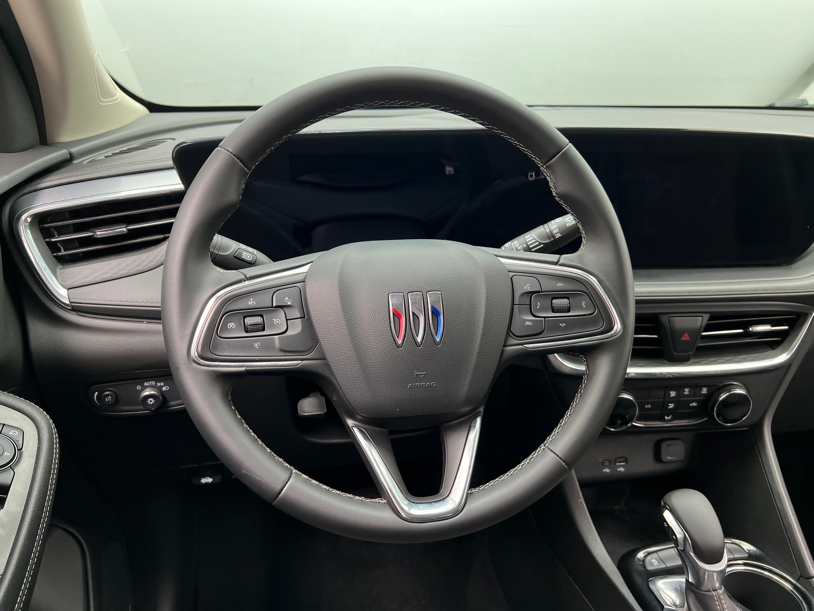 Thumbnail: 2026 Buick Encore GX - 4
