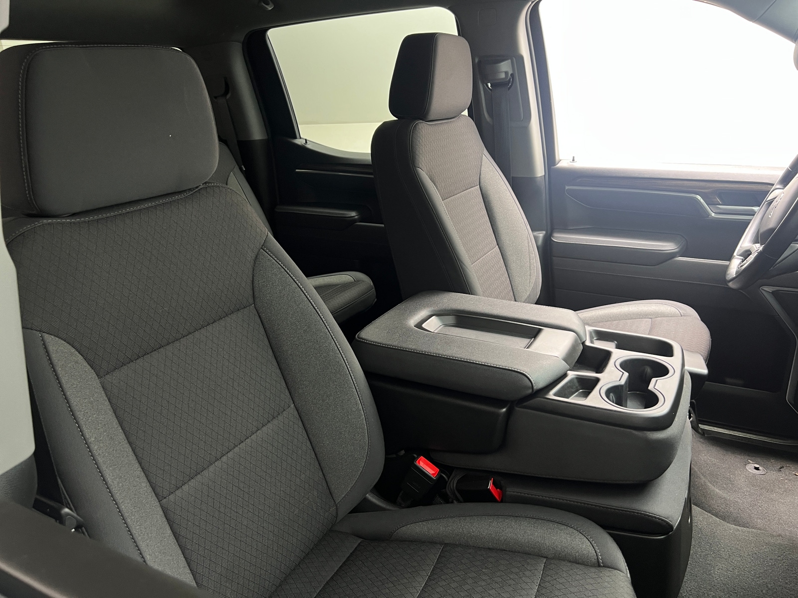 Thumbnail: 2026 Chevrolet Silverado 1500 - 2