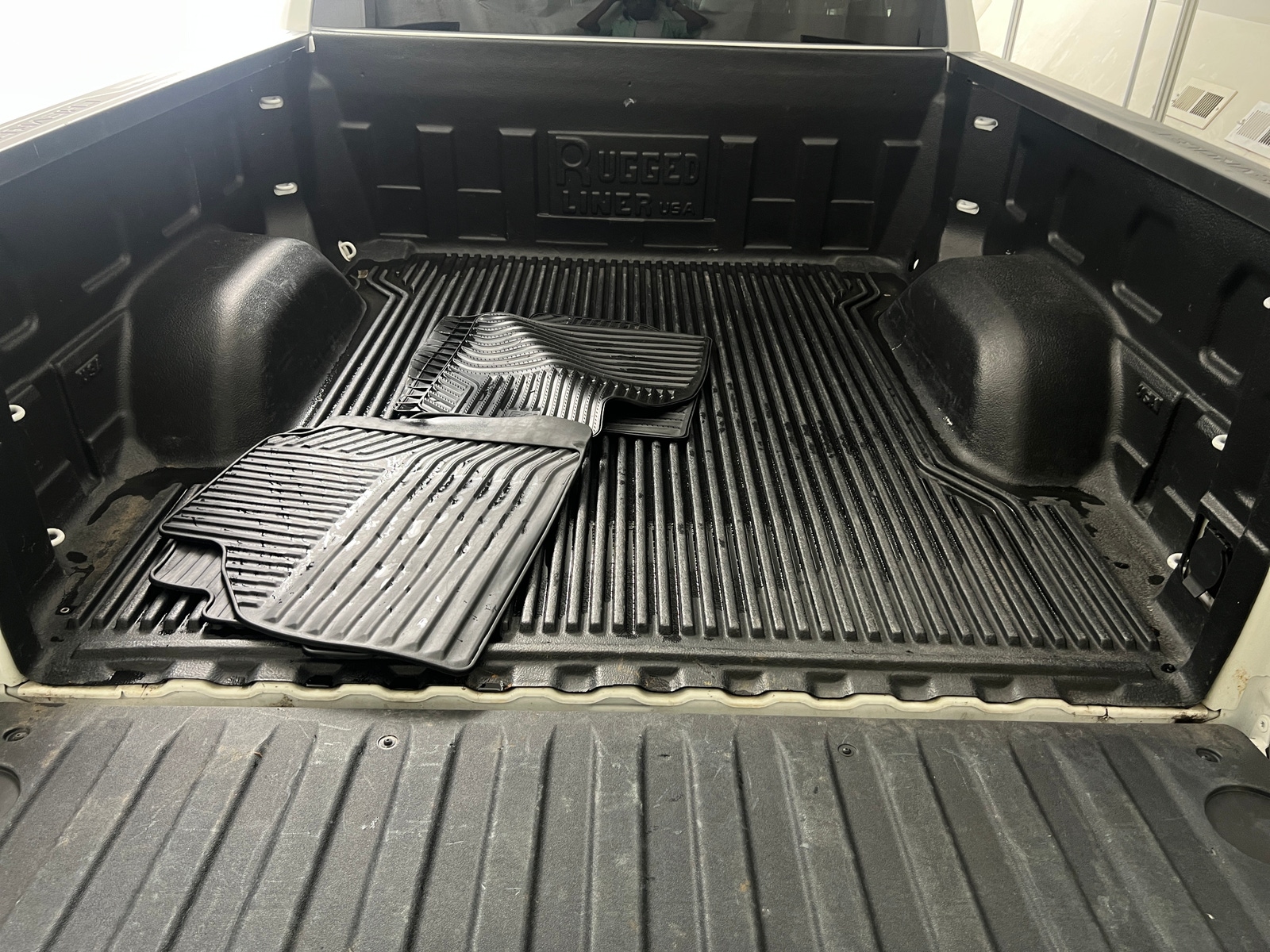 Thumbnail: 2026 Chevrolet Silverado 1500 - 7