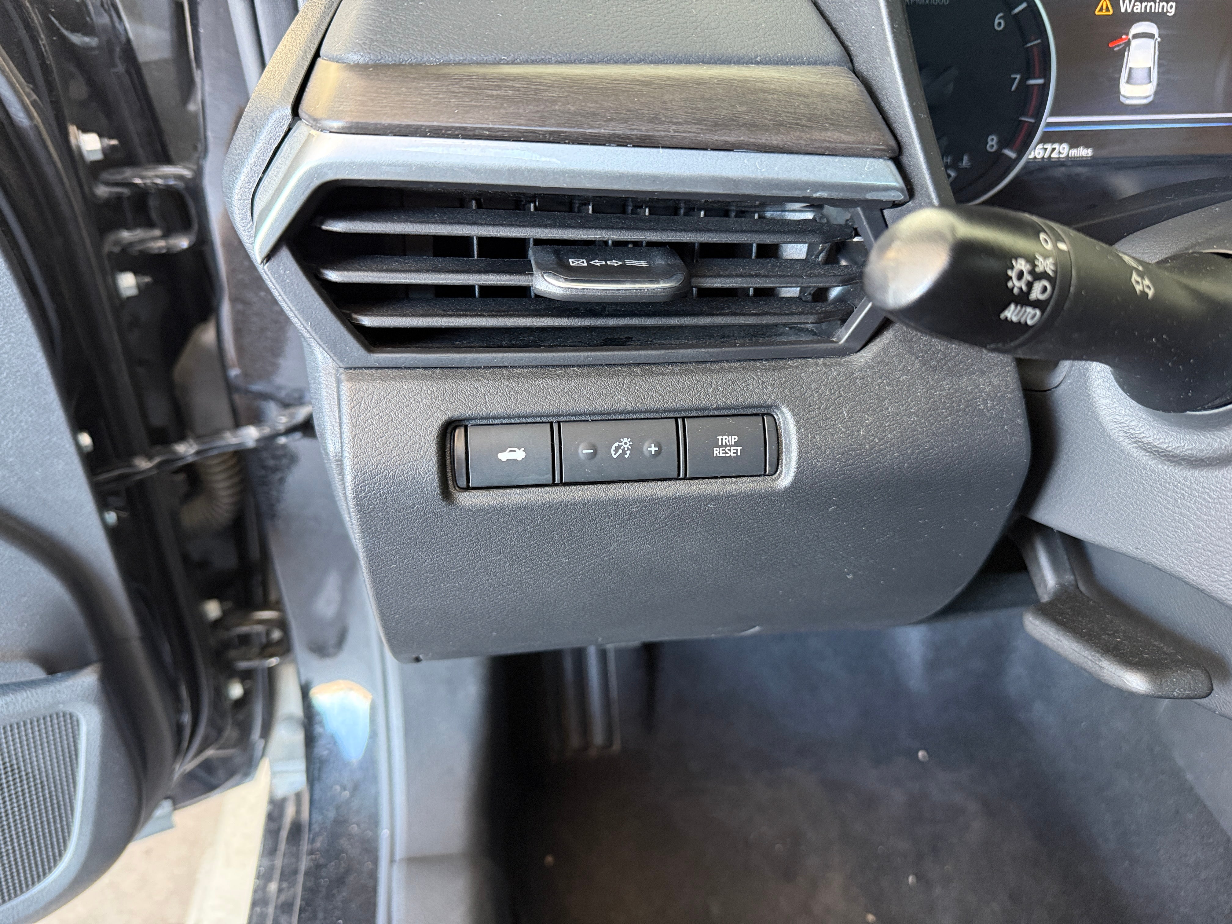 2025 Nissan Altima SV - Photo 15