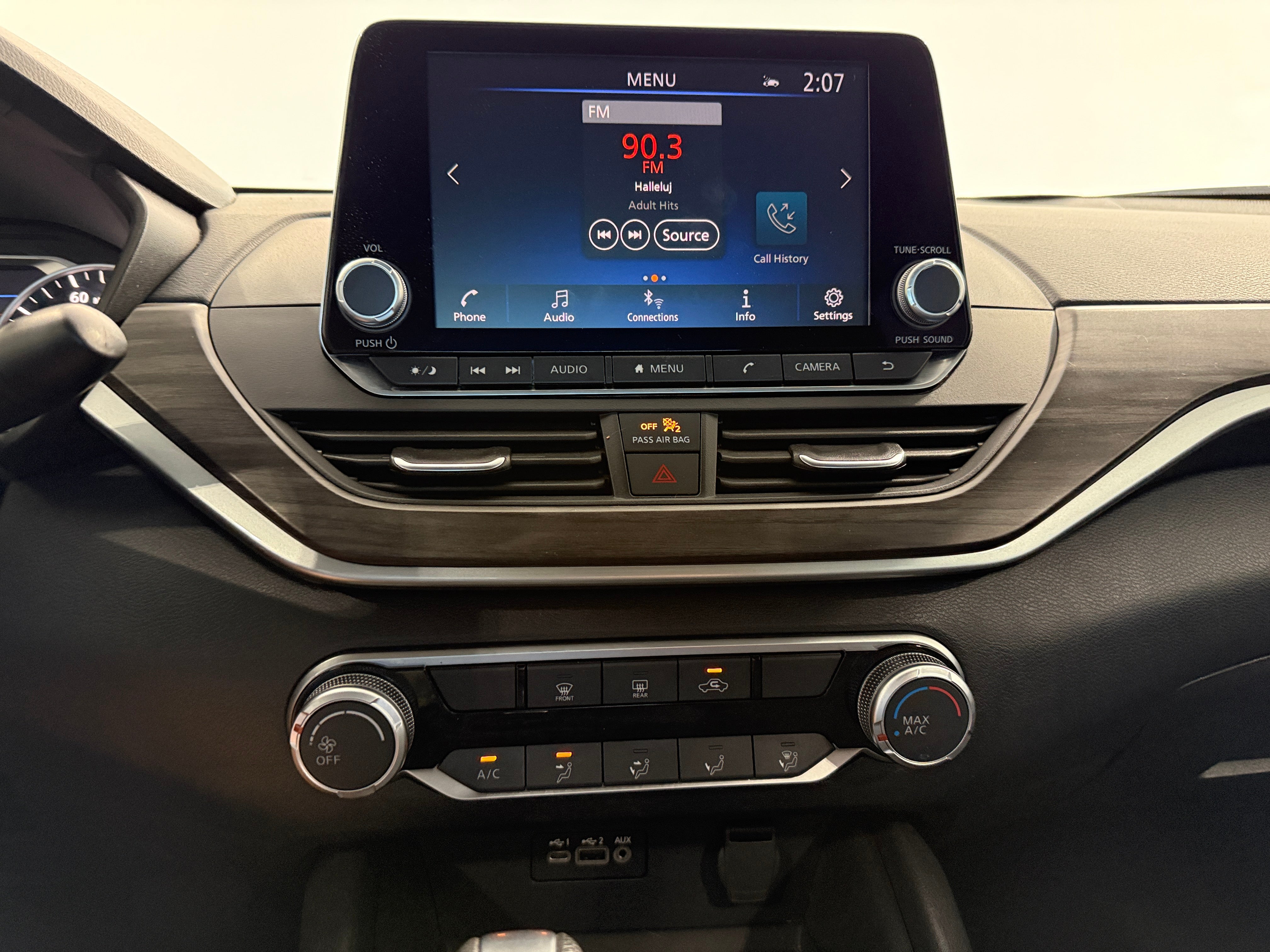2025 Nissan Altima SV - Photo 8