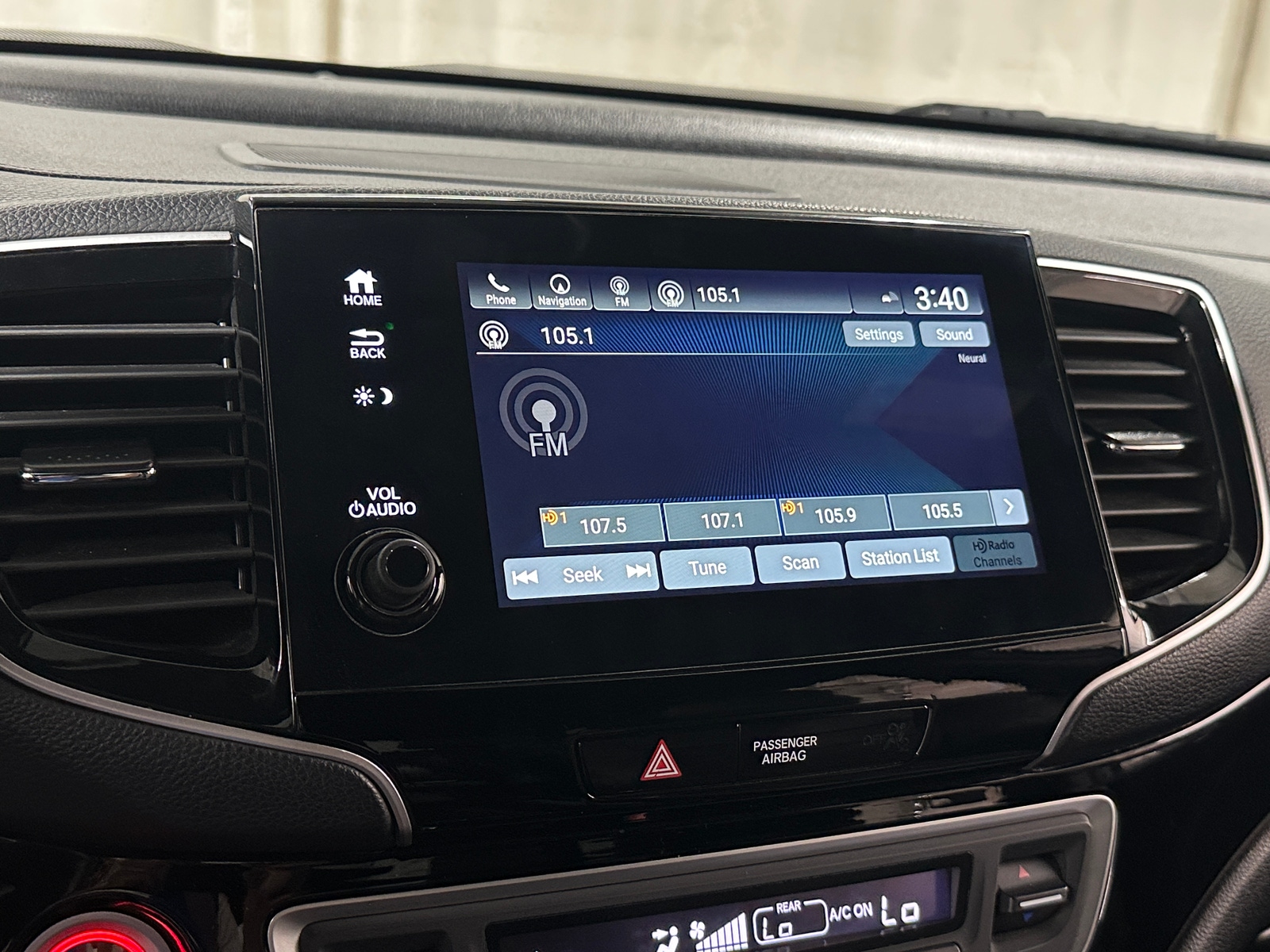 Thumbnail: 2019 Honda Passport - 3
