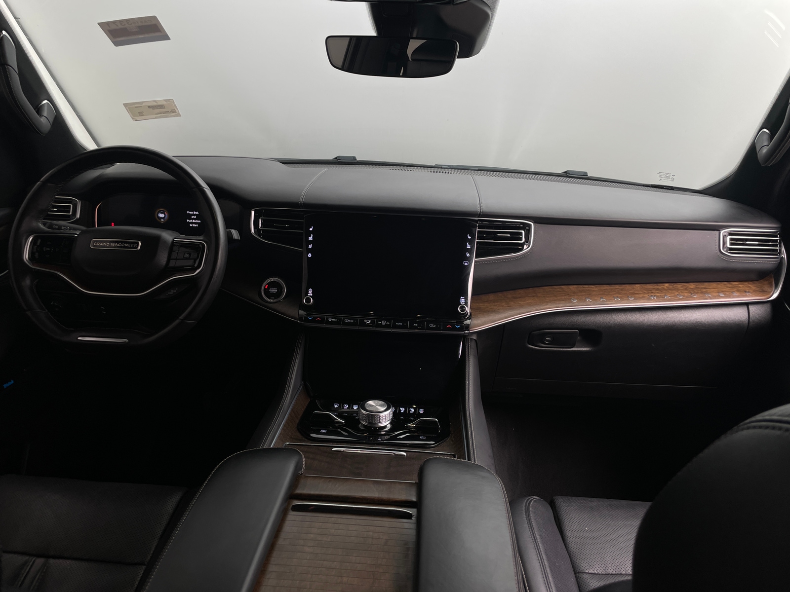 Thumbnail: 2024 Jeep Grand Wagoneer L - 2