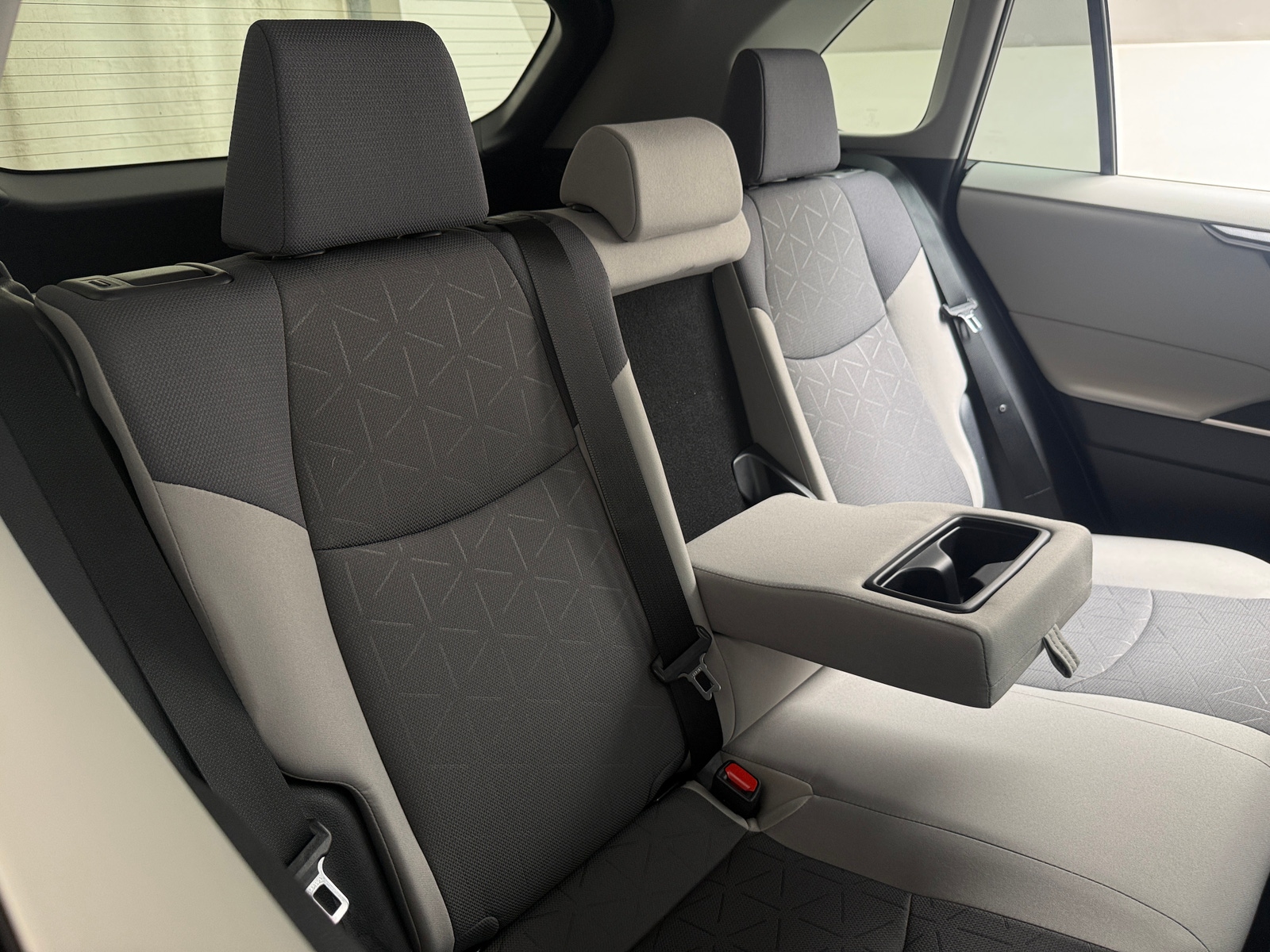 Thumbnail: 2025 Toyota RAV4 - 6