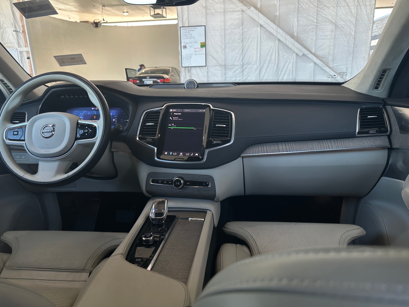 Thumbnail: 2023 Volvo XC90 - 2