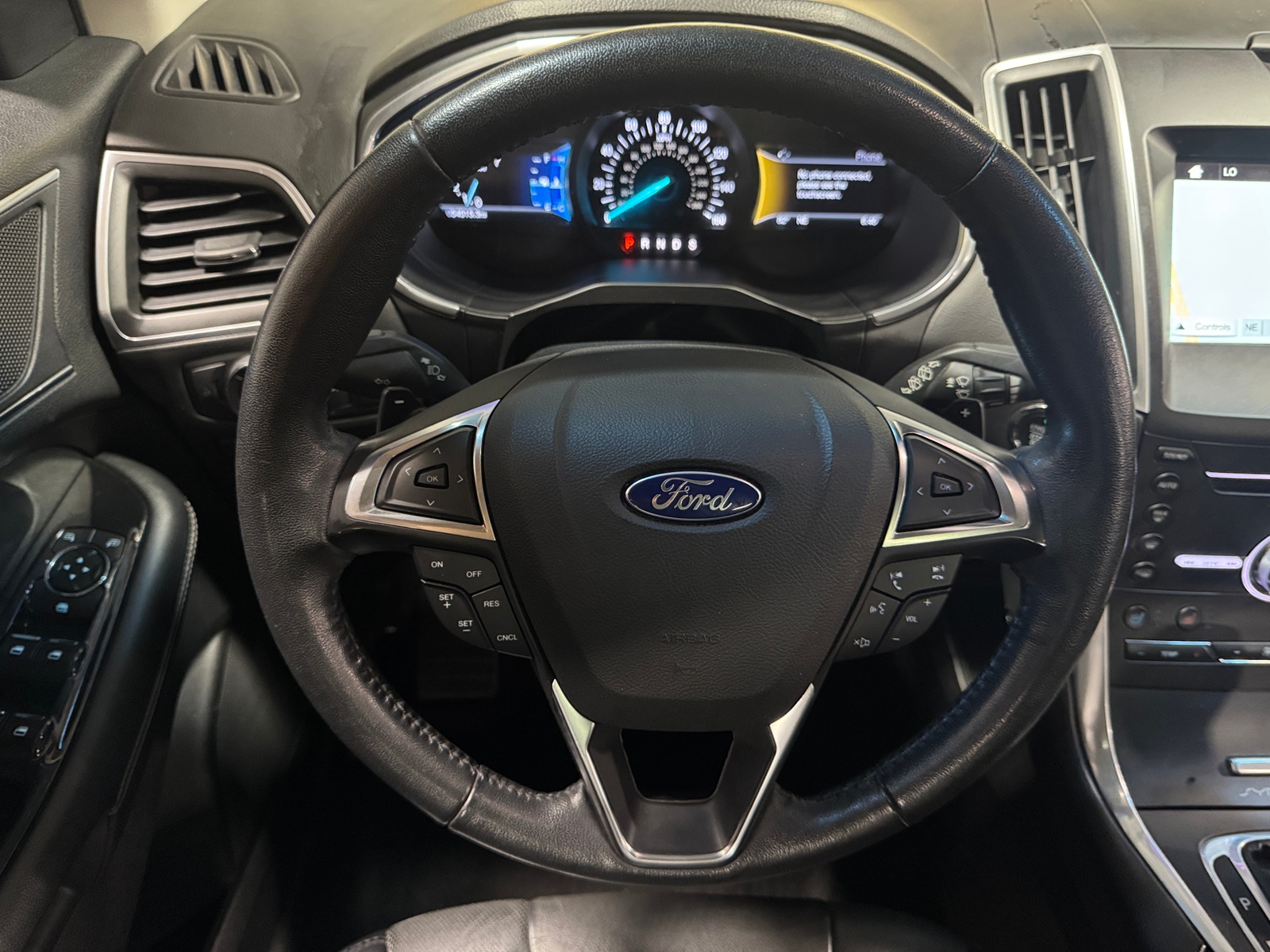 Thumbnail: 2017 Ford Edge - 4