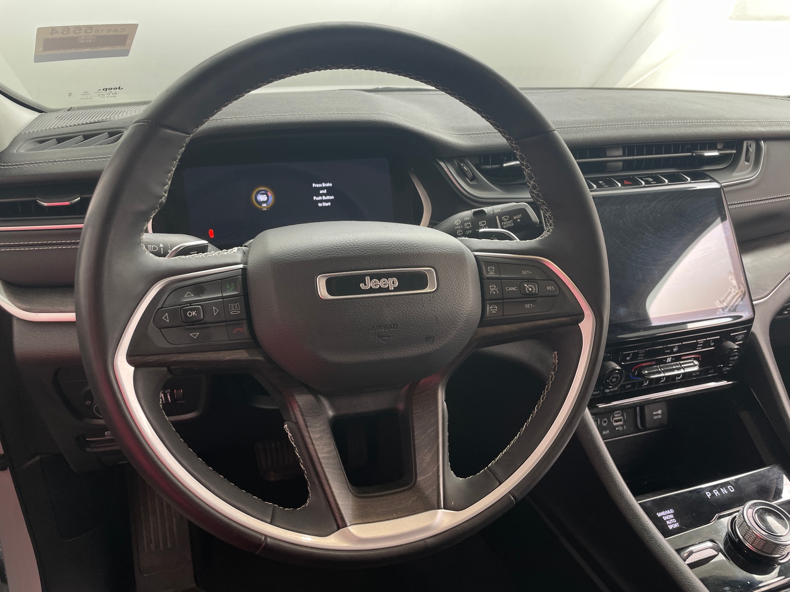 Thumbnail: 2023 Jeep Grand Cherokee L - 4