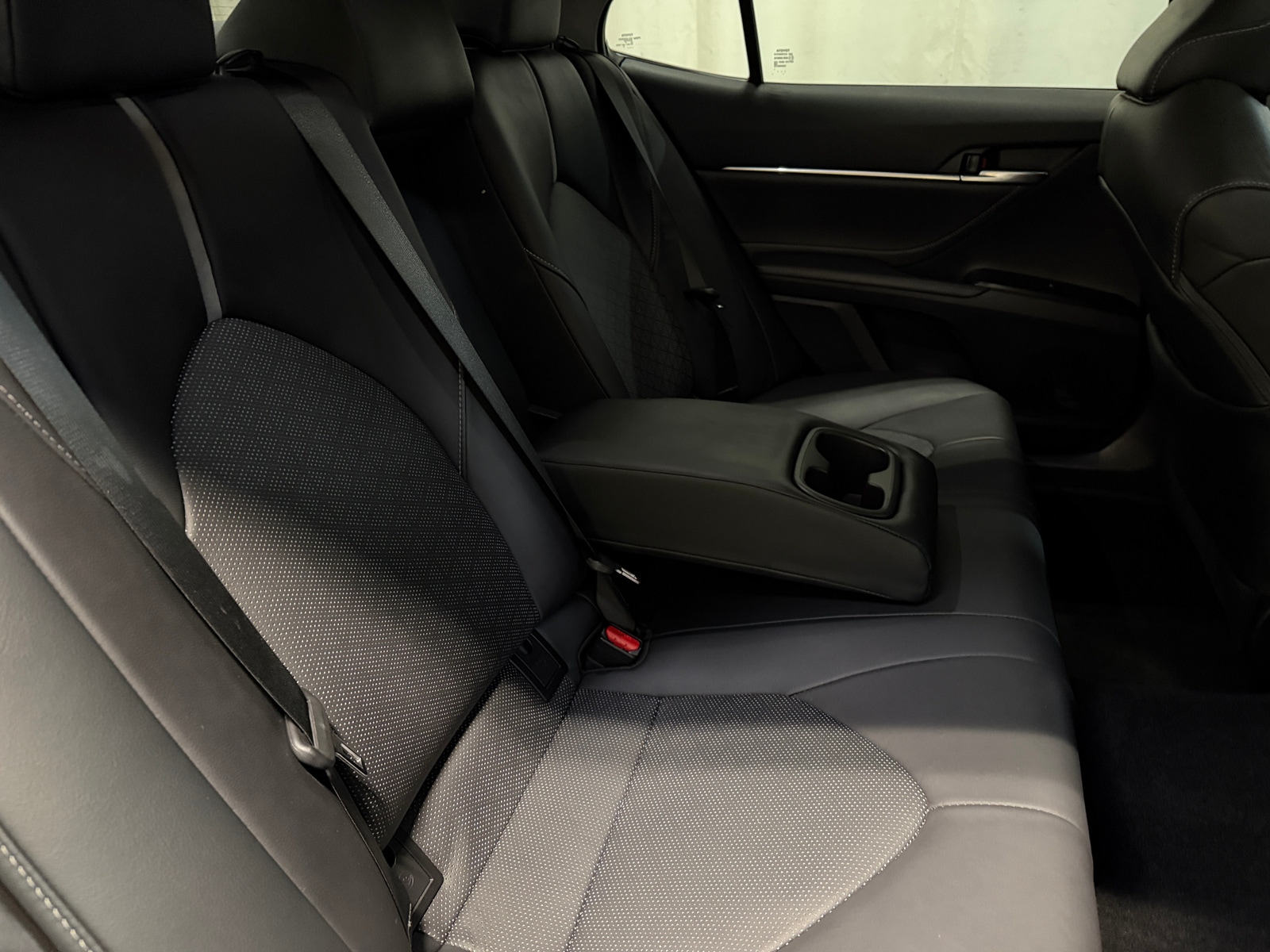 Thumbnail: 2018 Toyota Camry - 5
