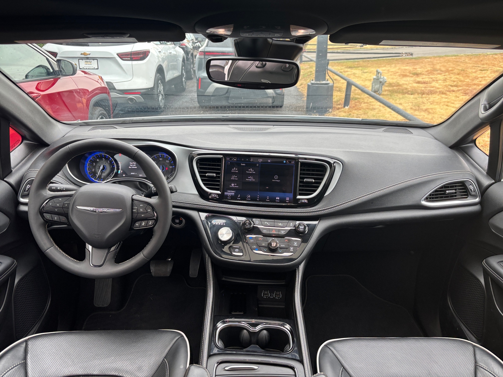 Thumbnail: 2025 Chrysler Pacifica - 2