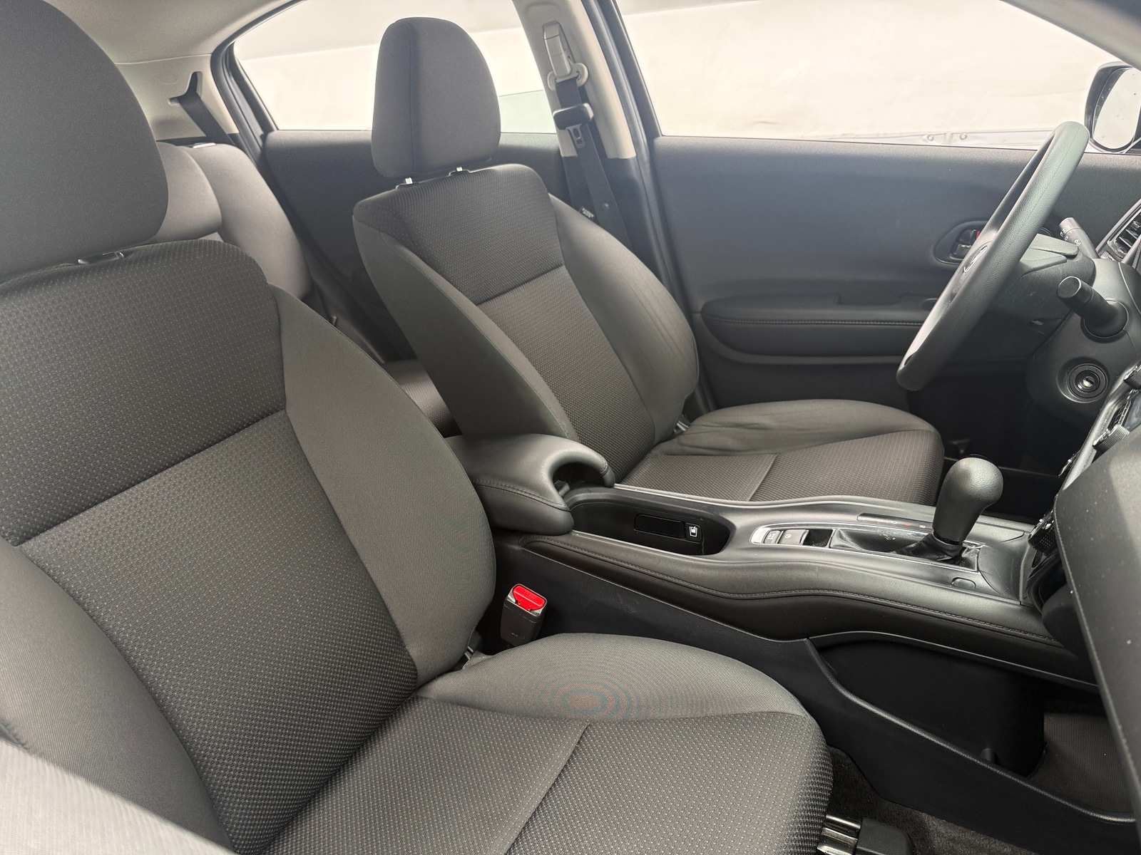 Thumbnail: 2022 Honda HR-V - 2