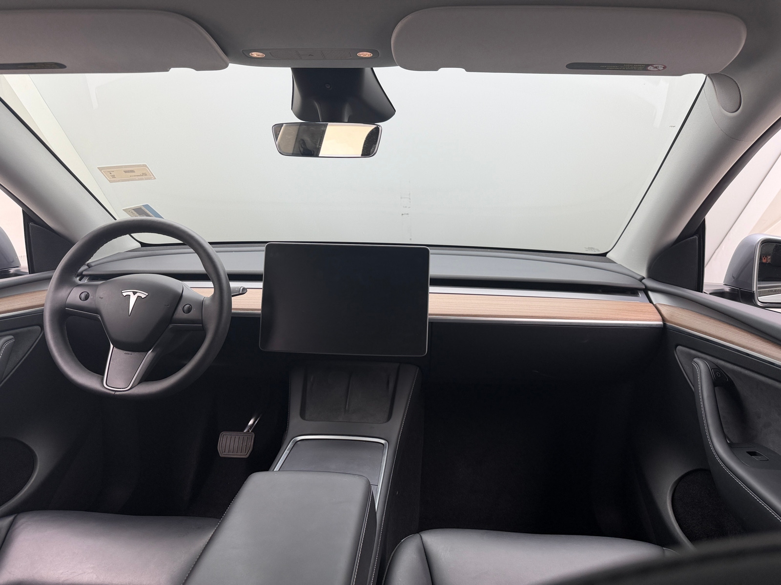 Thumbnail: 2025 Tesla Model Y - 2