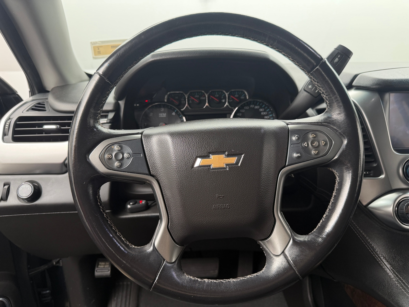 Thumbnail: 2019 Chevrolet Tahoe - 5