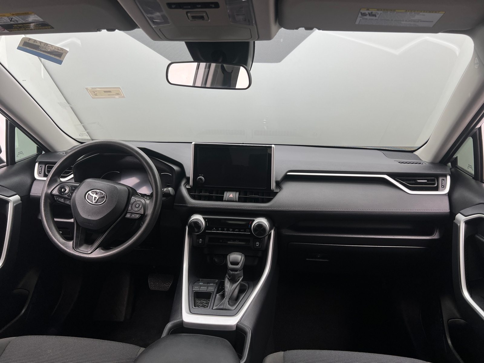 Thumbnail: 2025 Toyota RAV4 - 3