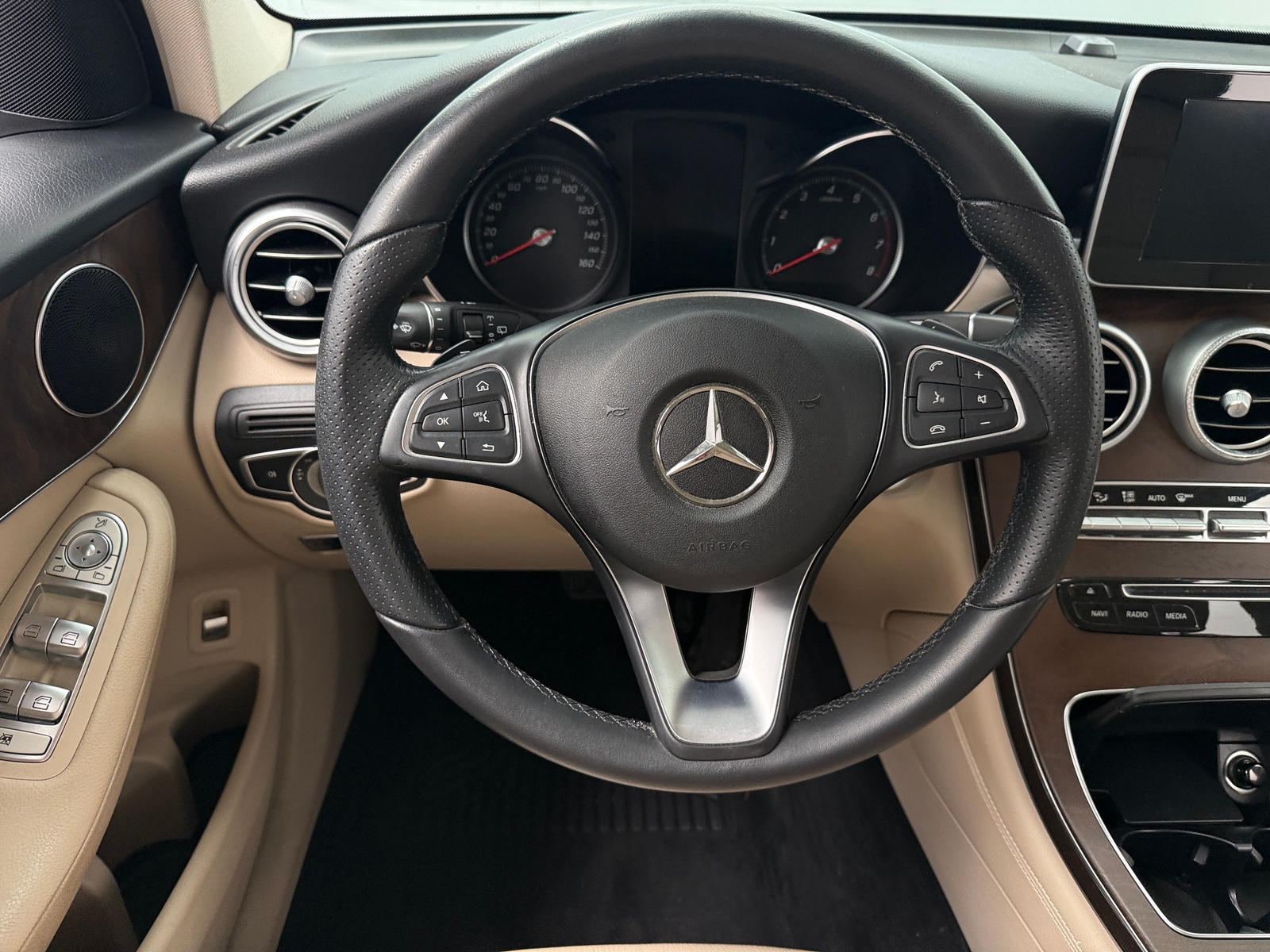 Thumbnail: 2018 Mercedes-Benz GLC - 4