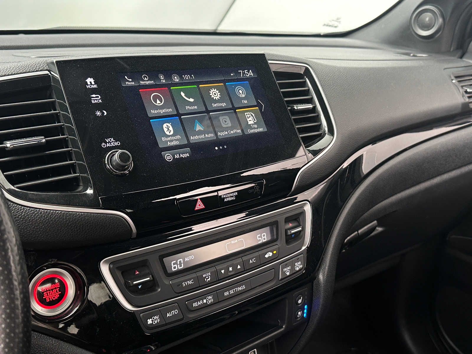 Thumbnail: 2019 Honda Passport - 3