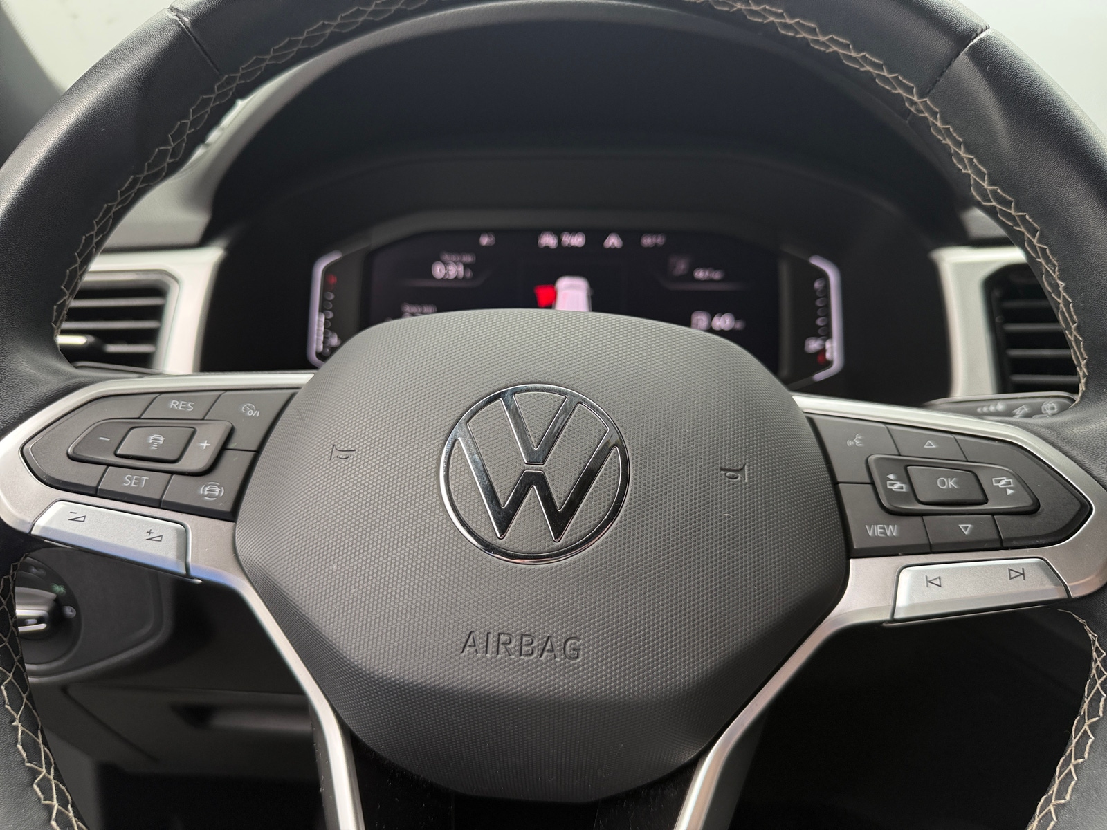 Thumbnail: 2023 Volkswagen Atlas - 5