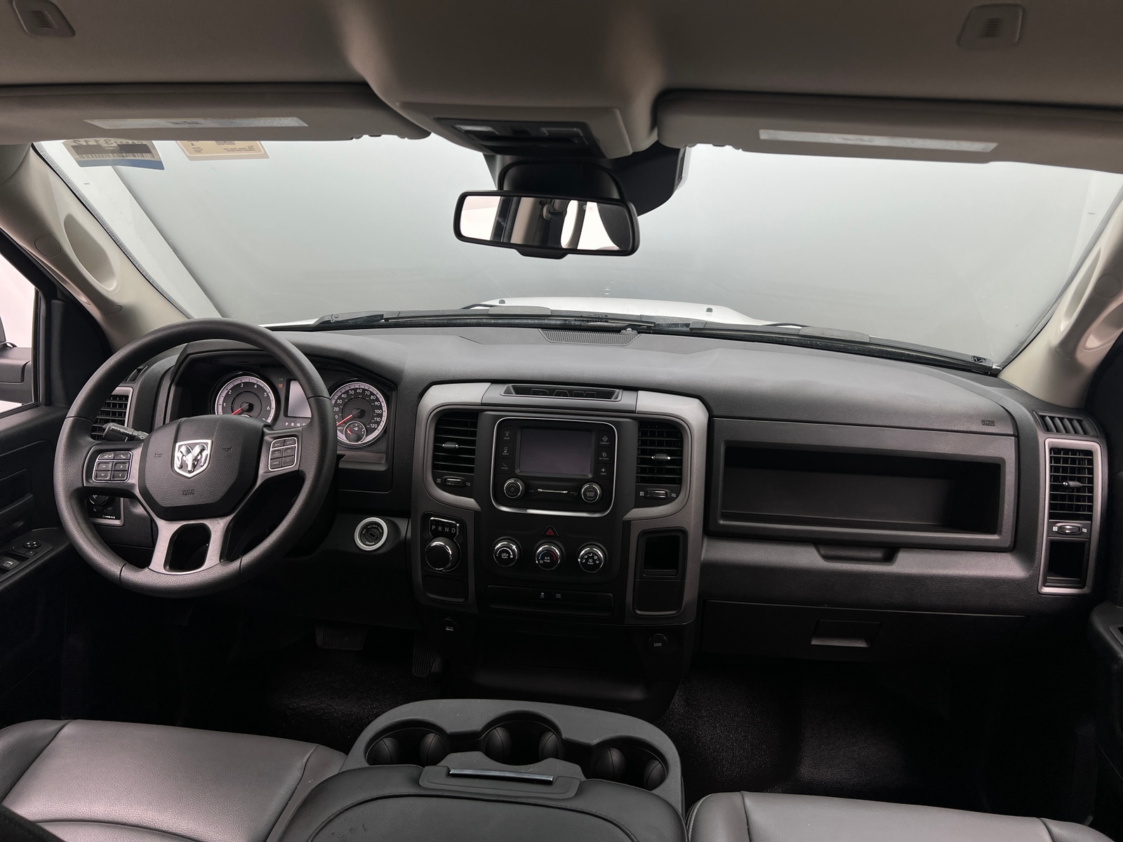 Thumbnail: 2024 RAM 1500 Classic - 3
